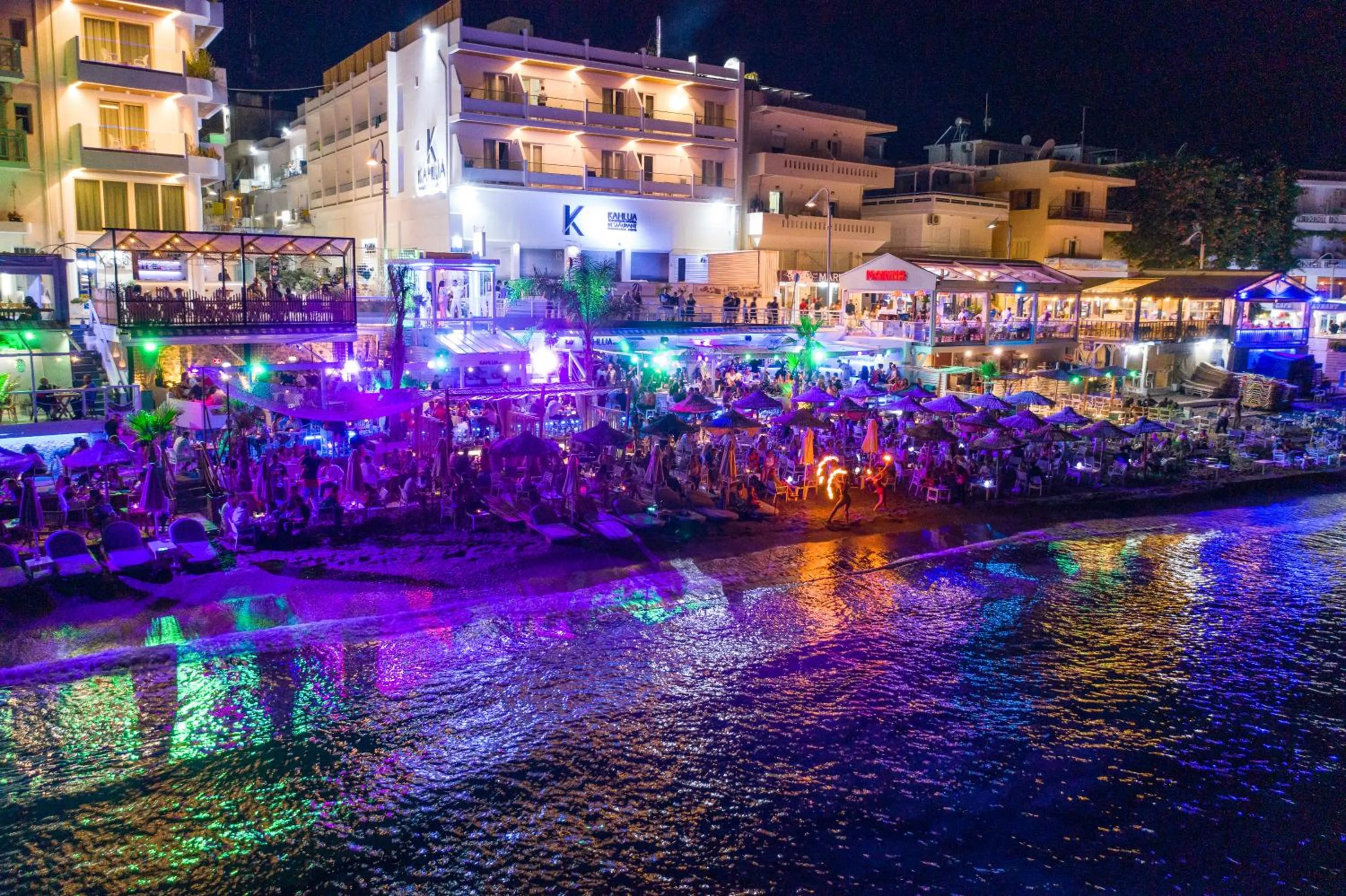 Night in Kahlua Sea View Suites - Adults Only