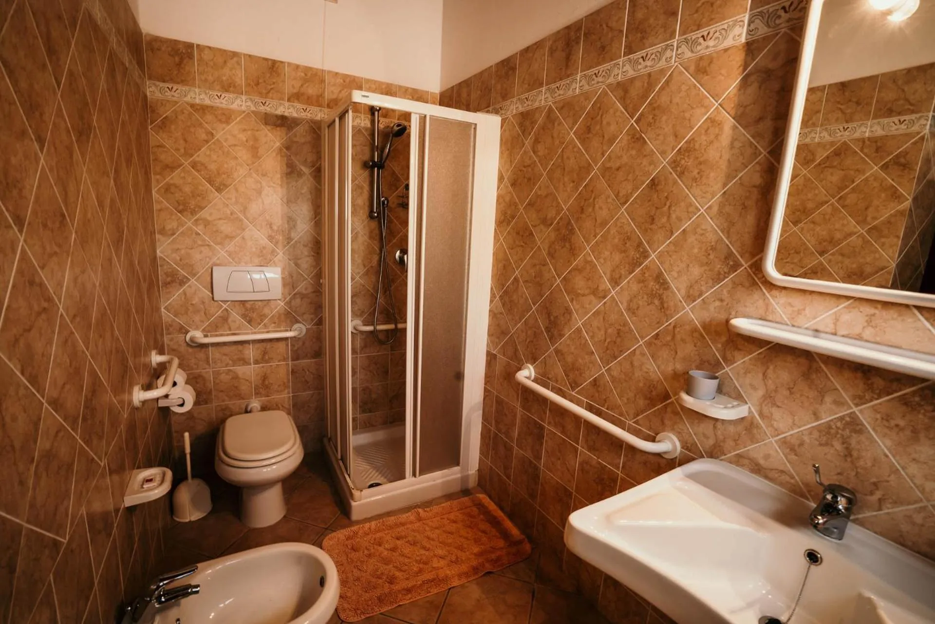 One-Bedroom Apartment with Terrace - single occupancy in Casa Vacanze Ribocchi