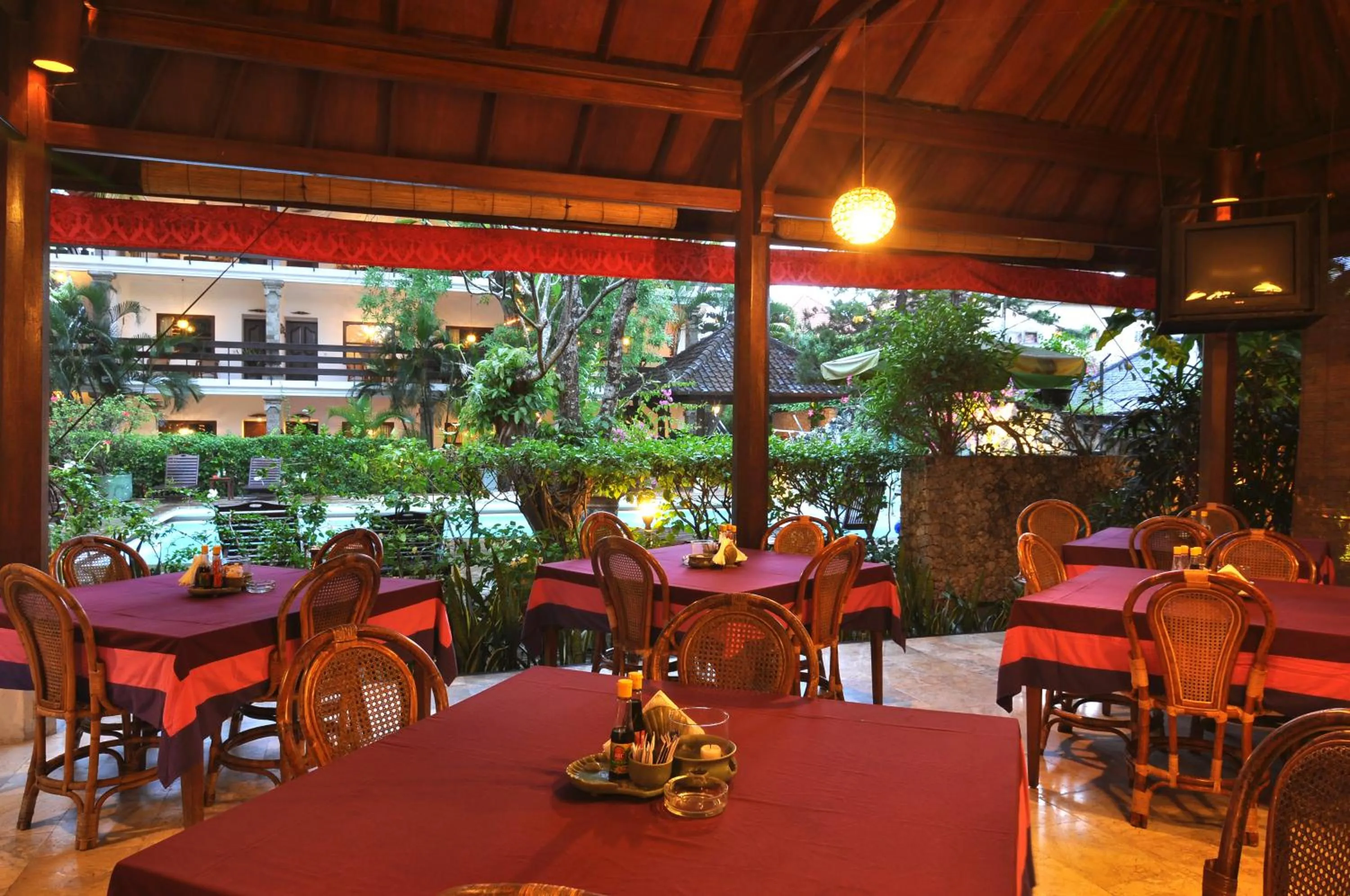 Restaurant/places to eat in Grand Kumala Hotel - Hotel Kumala Legian Kuta Bali