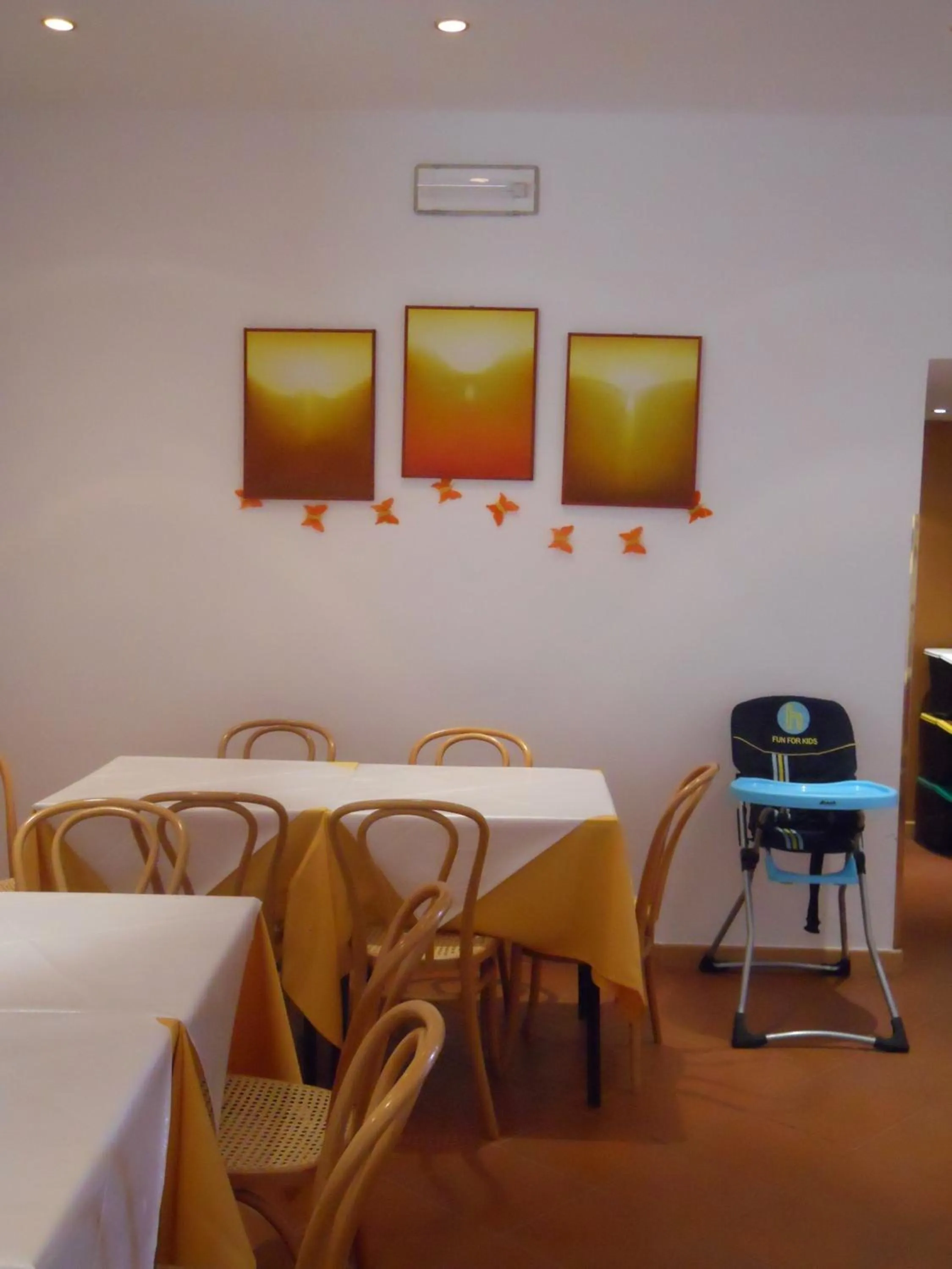 Restaurant/places to eat in Albergo Italia