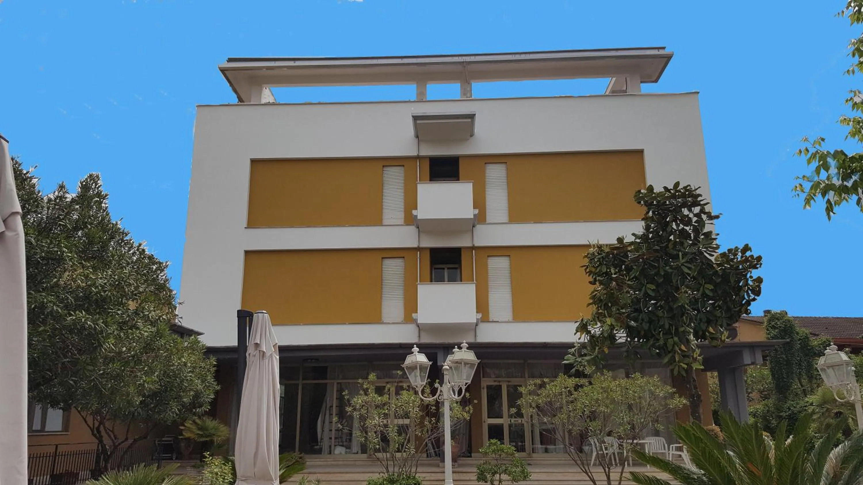 Property building in Hotel Palombella & Restaurant
