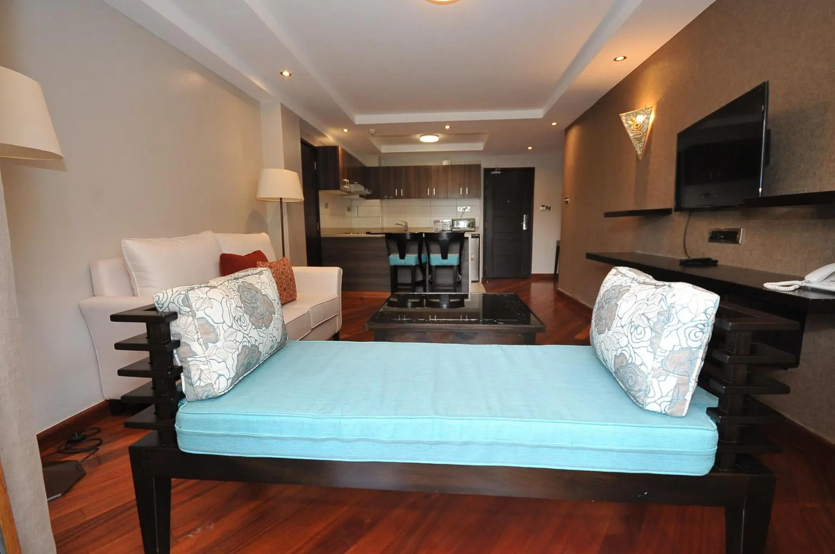 Standard One-Bedroom Apartment with Private Kitchen in Longonot Place Serviced Apartment-Nairobi, City Centre CBD Standard One-Bedroom Apartment with Private Kitchen in Longonot Place Serviced Apartment-Nairobi, City Centre CBD