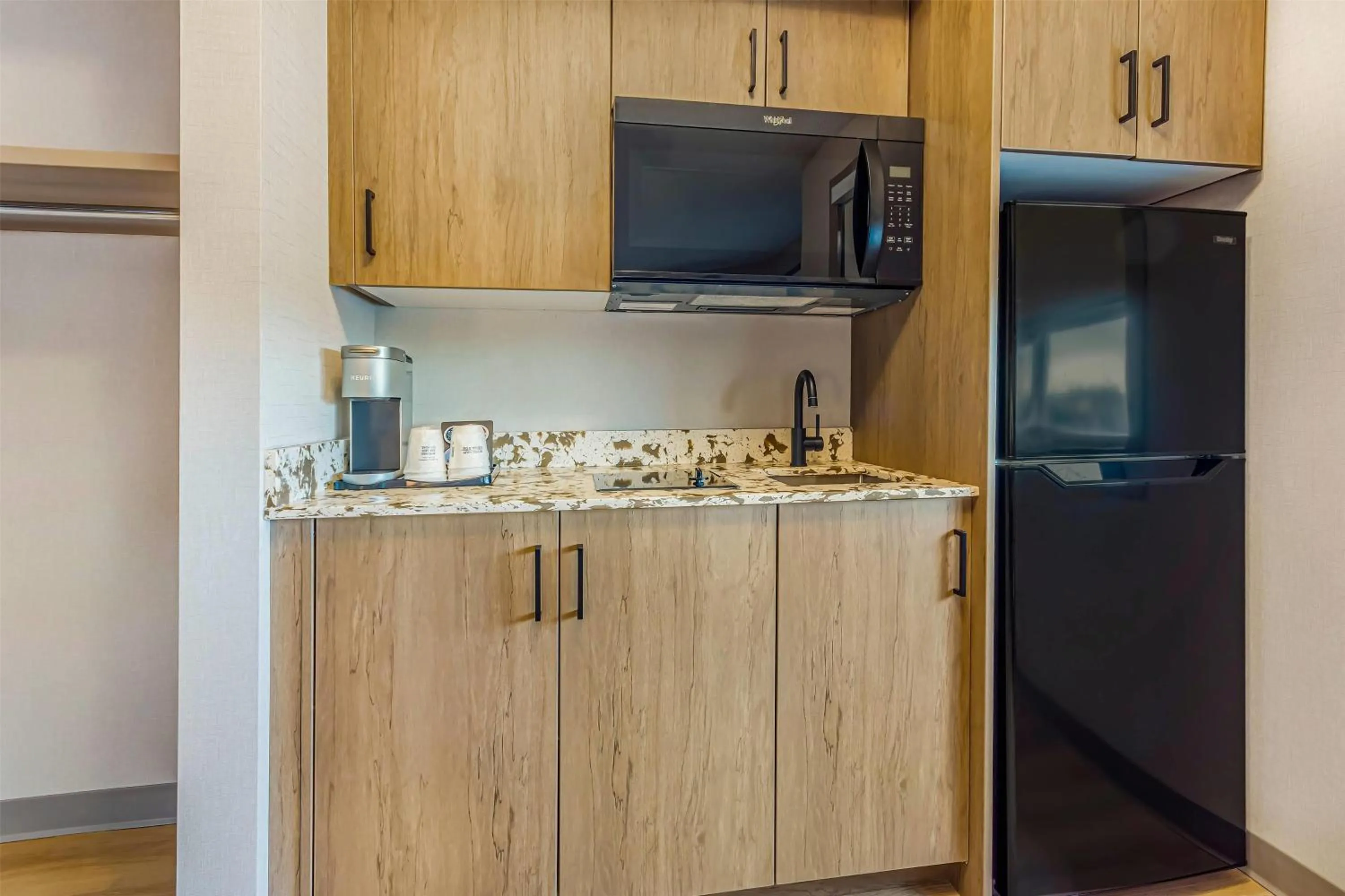 Presidential Suite - Non-Smoking in Days Inn & Suites by Wyndham West Edmonton