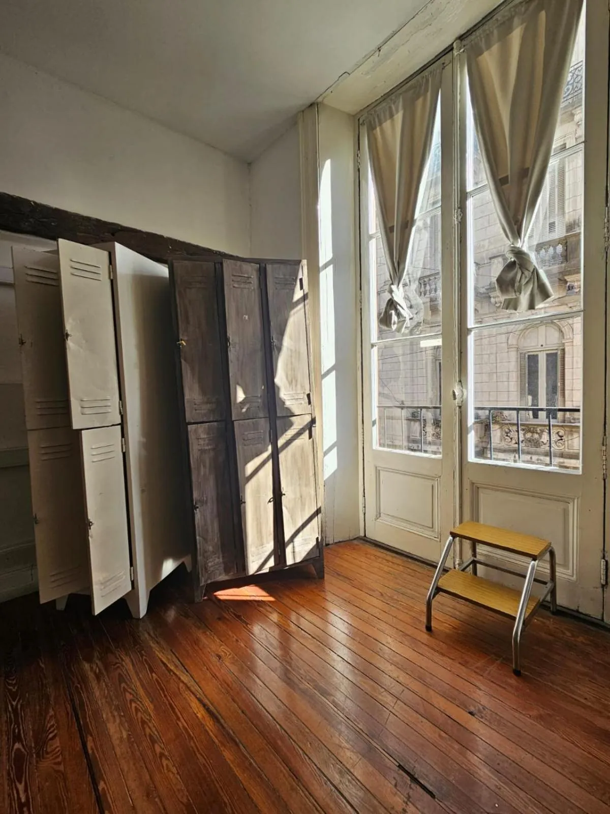 City view in BA Stop Hotel House