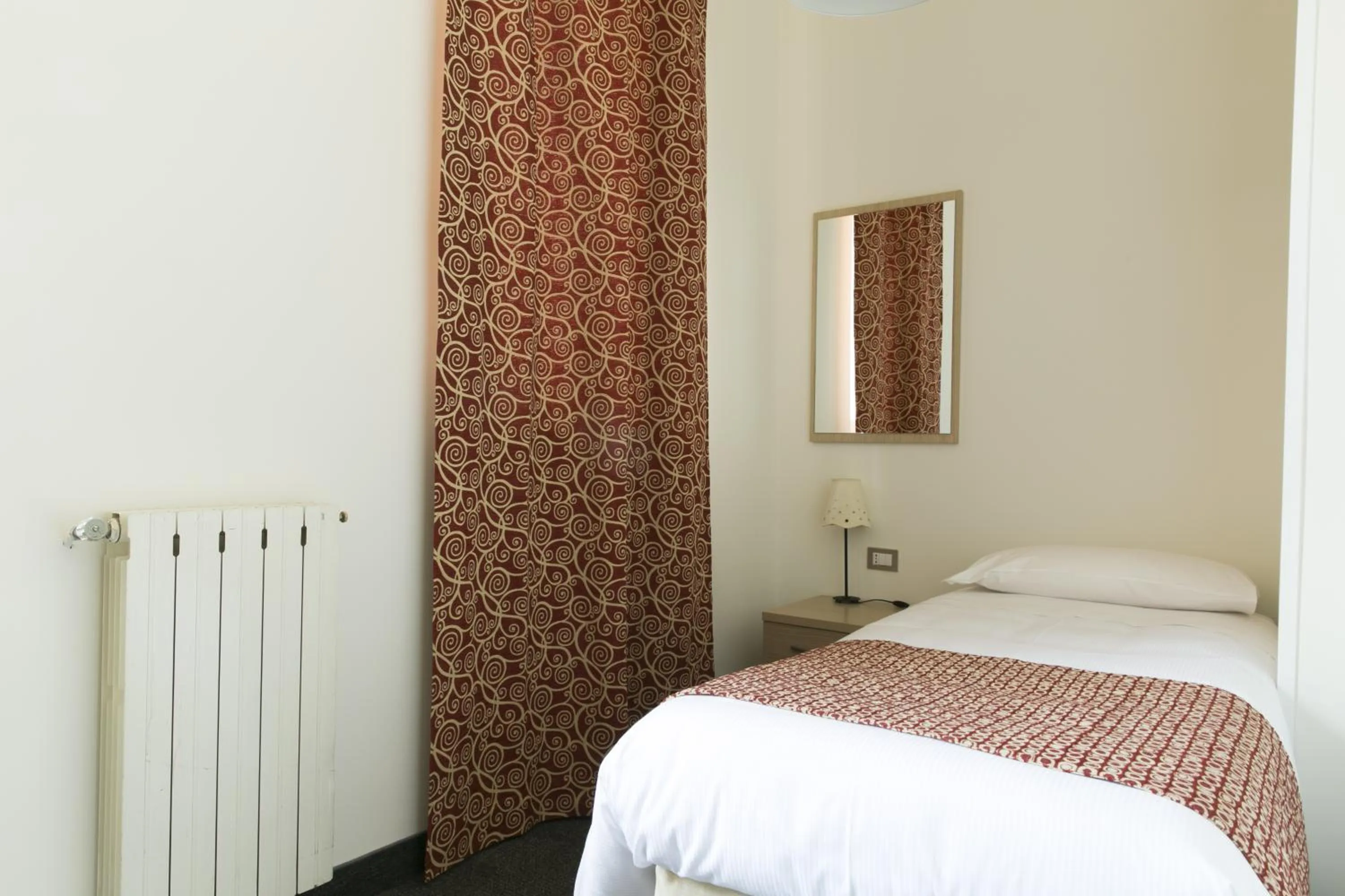 Bedroom, Bed in Hotel Casa Valdese Roma