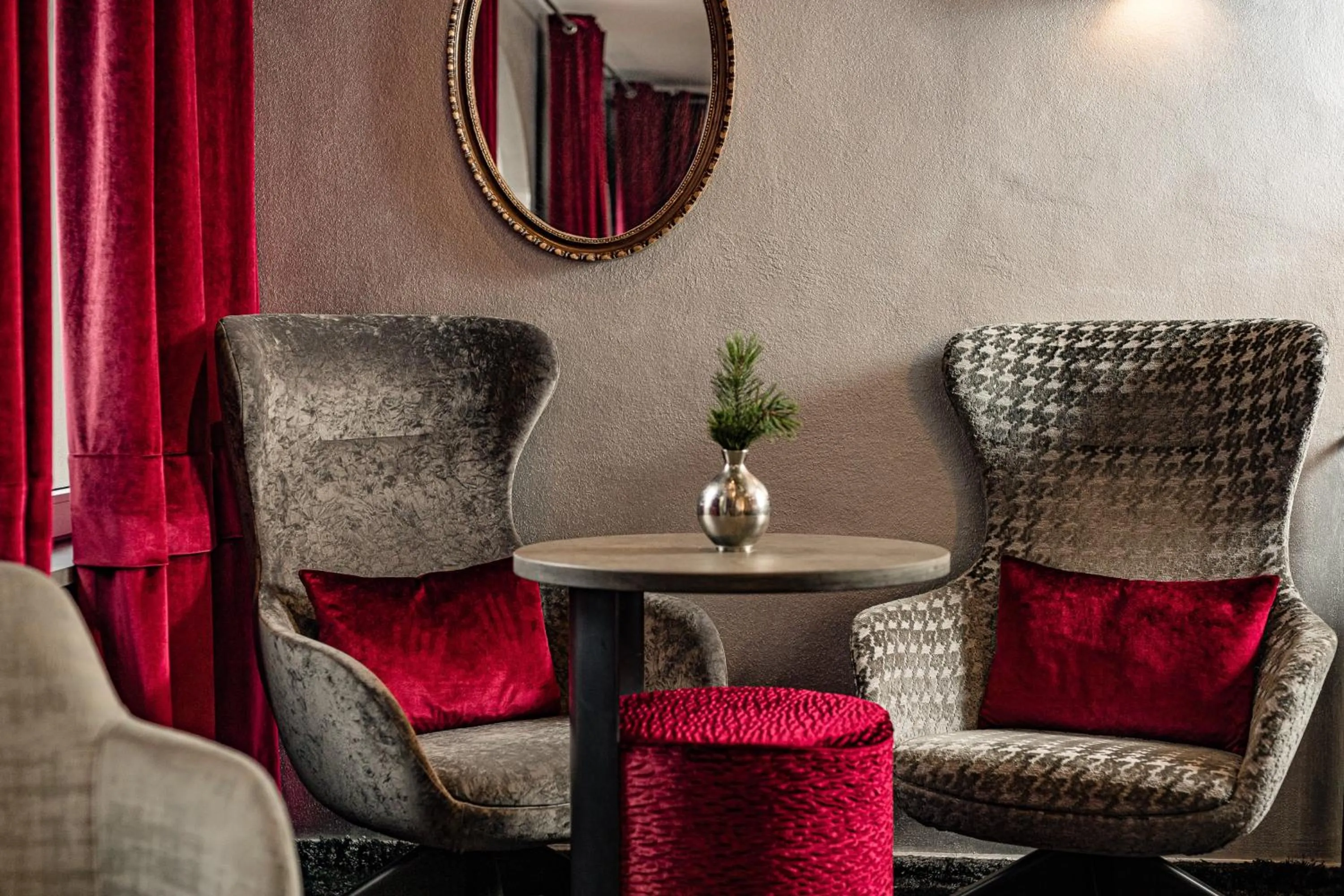 Living room in Grand Hotel Wolkenstein