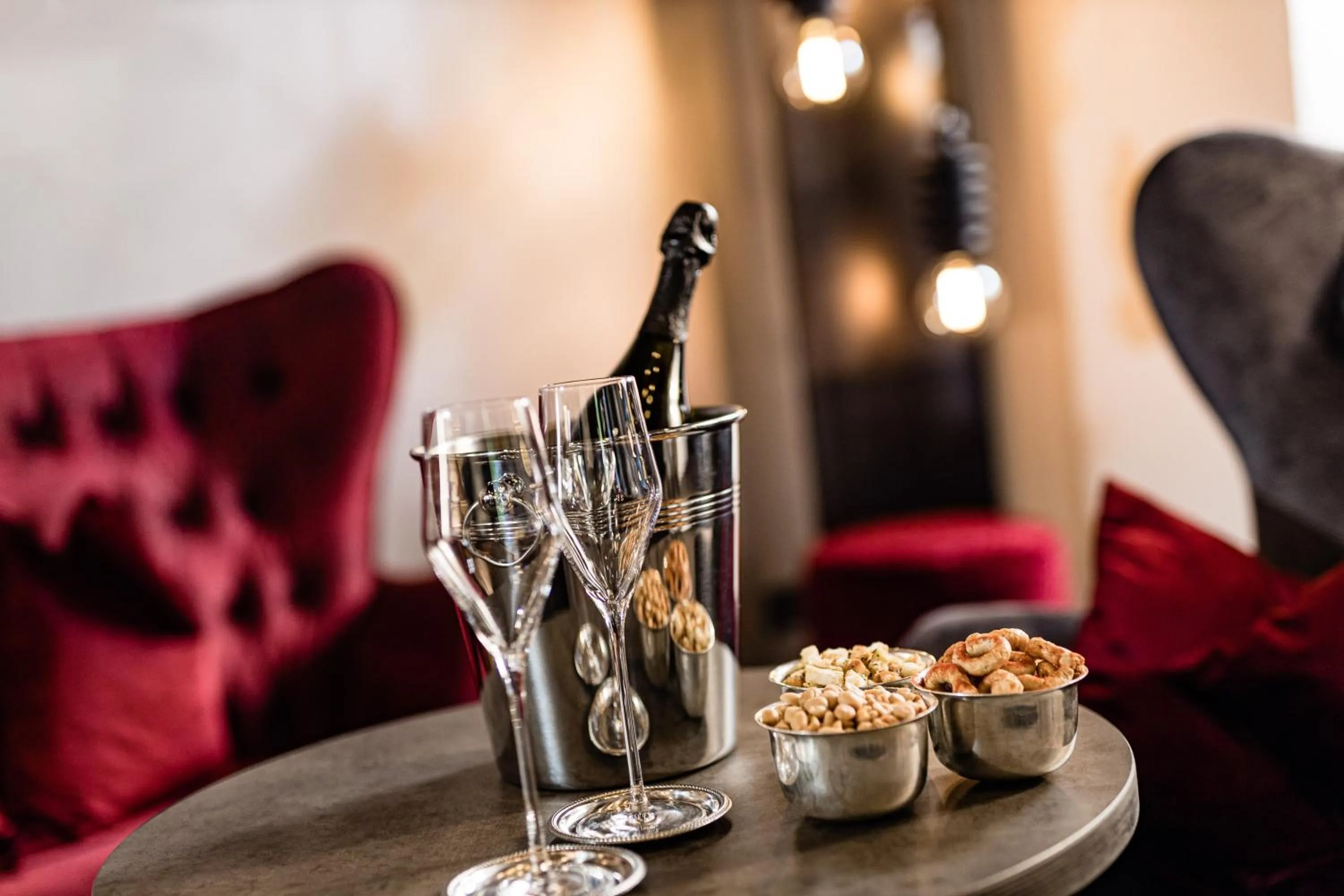 Lounge or bar in Grand Hotel Wolkenstein