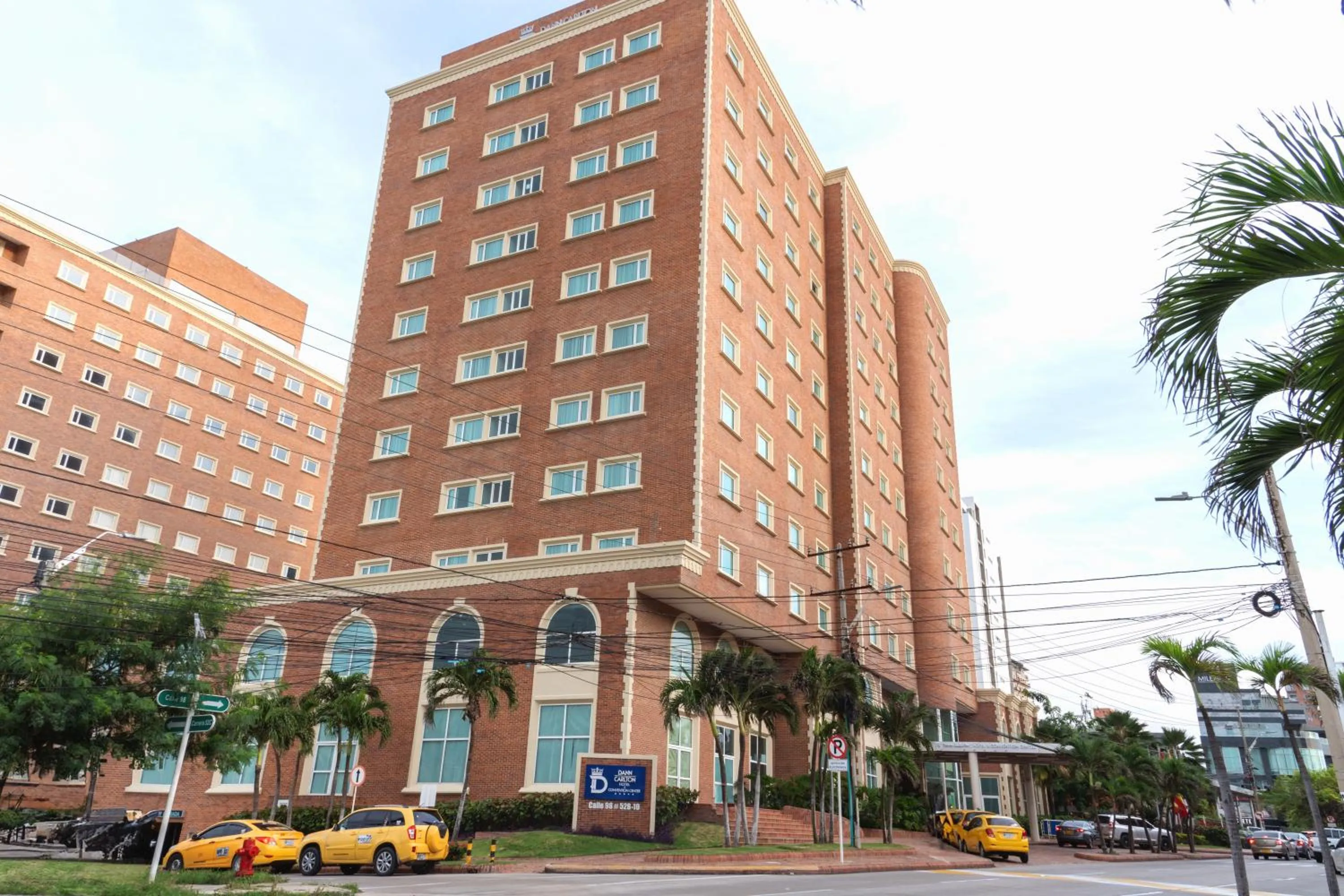 Facade/entrance in Hotel Dann Carlton Barranquilla y Centro de Convenciones