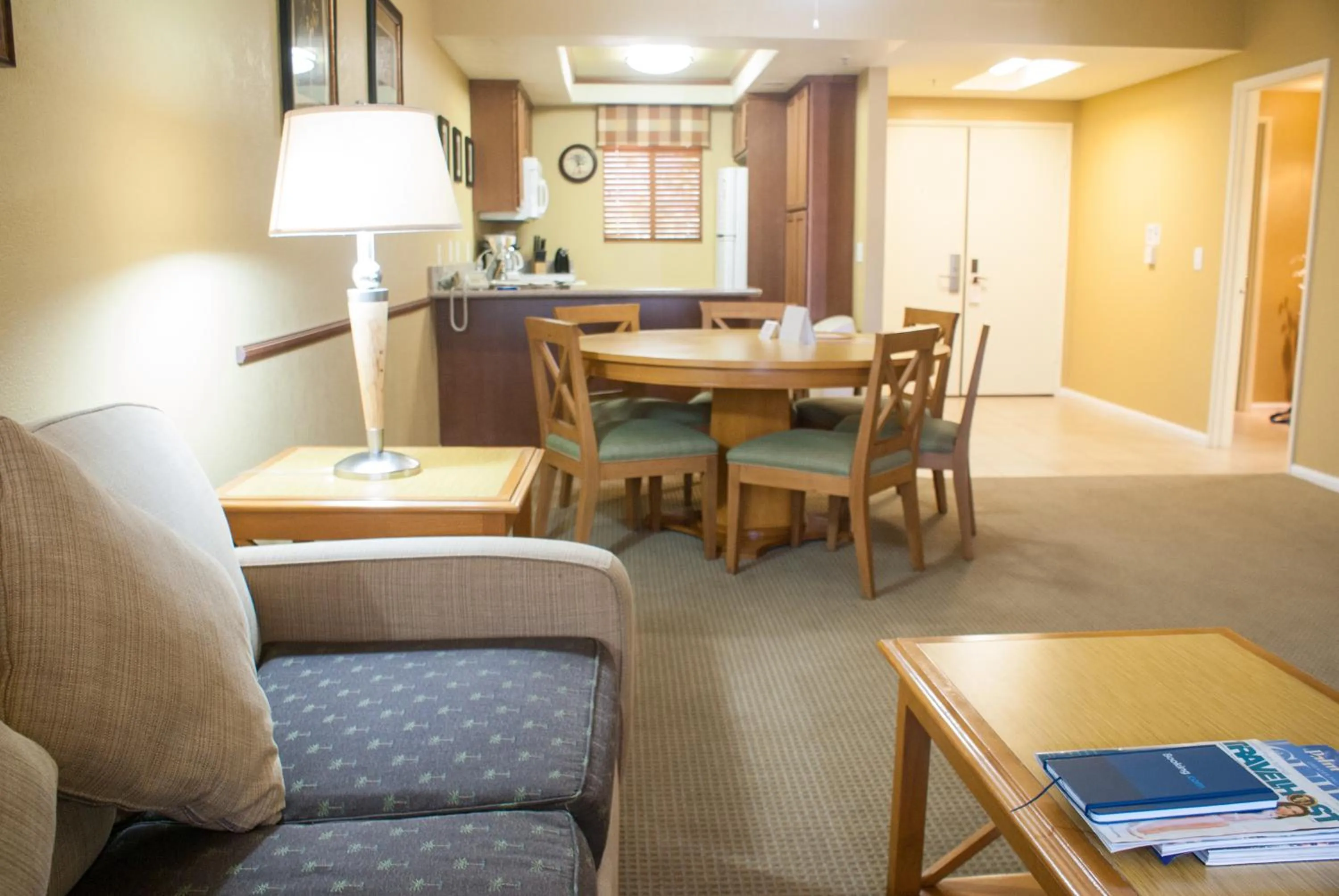 Seating area in Desert Isle Resort