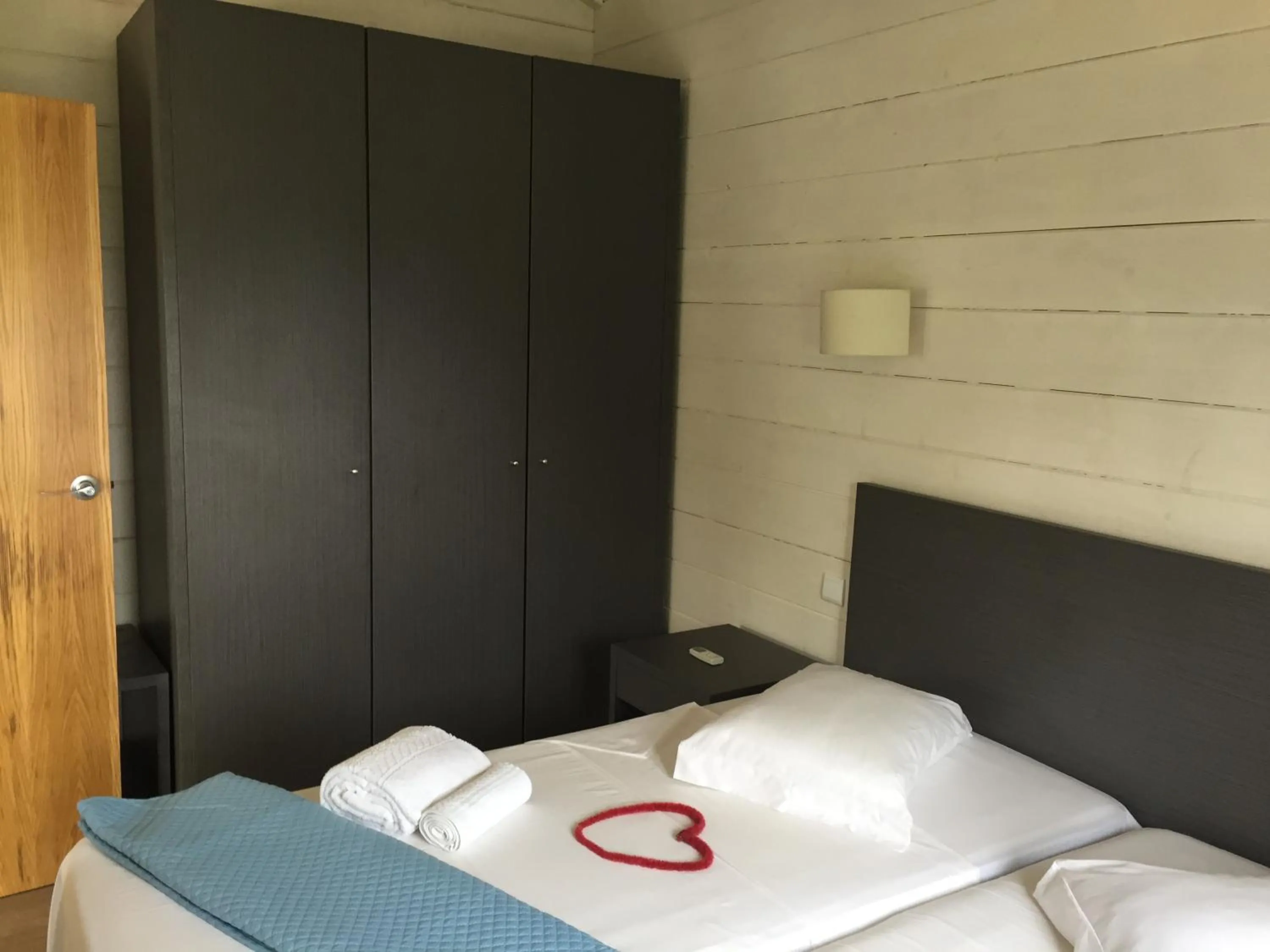 Bed in N`Guembú Nature Resort