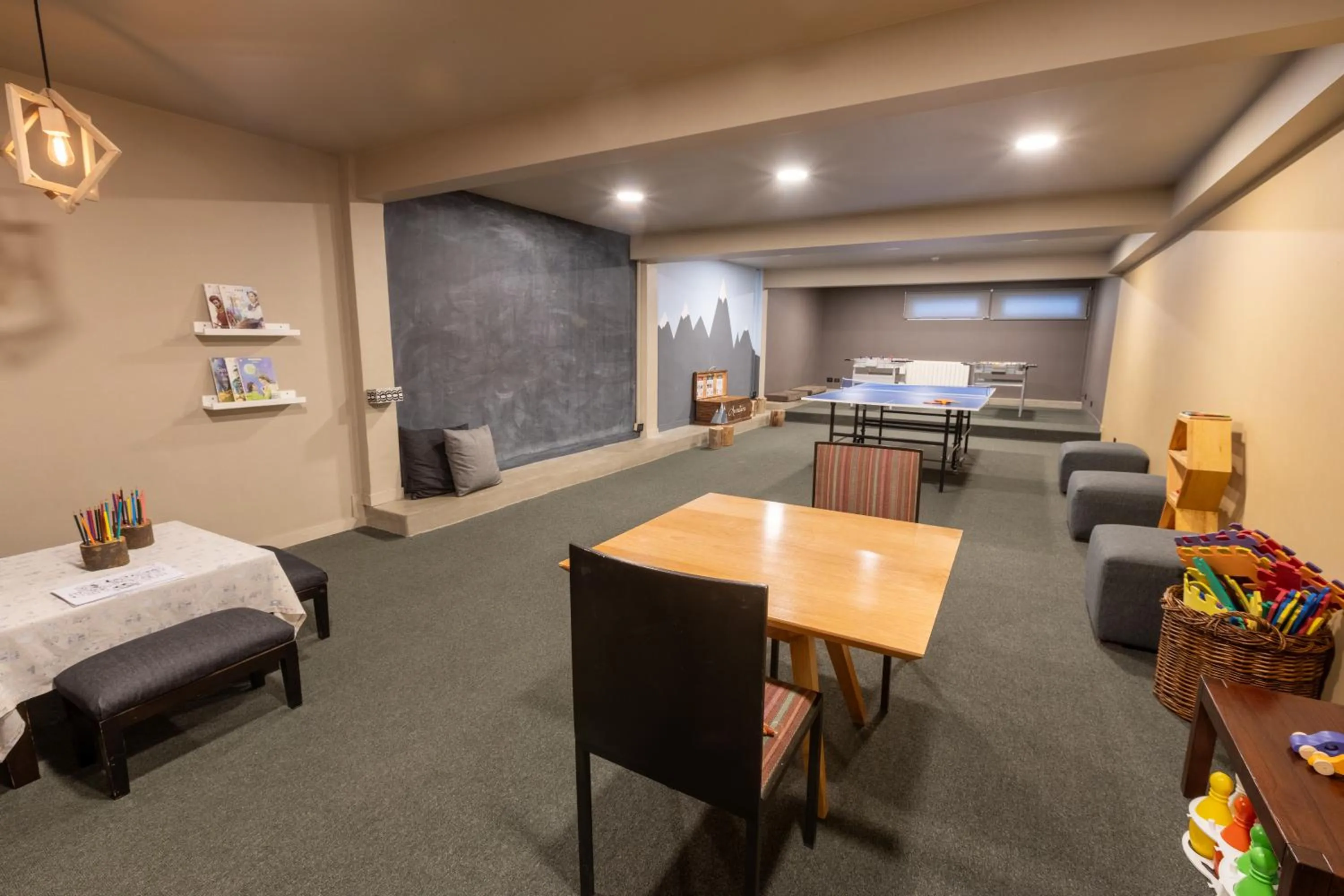 Game Room, Bed in Los Acebos Ushuaia Hotel