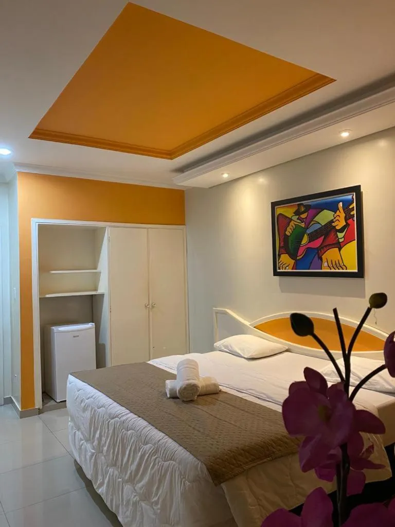 Bedroom, Bed in Biss Inn Hotel