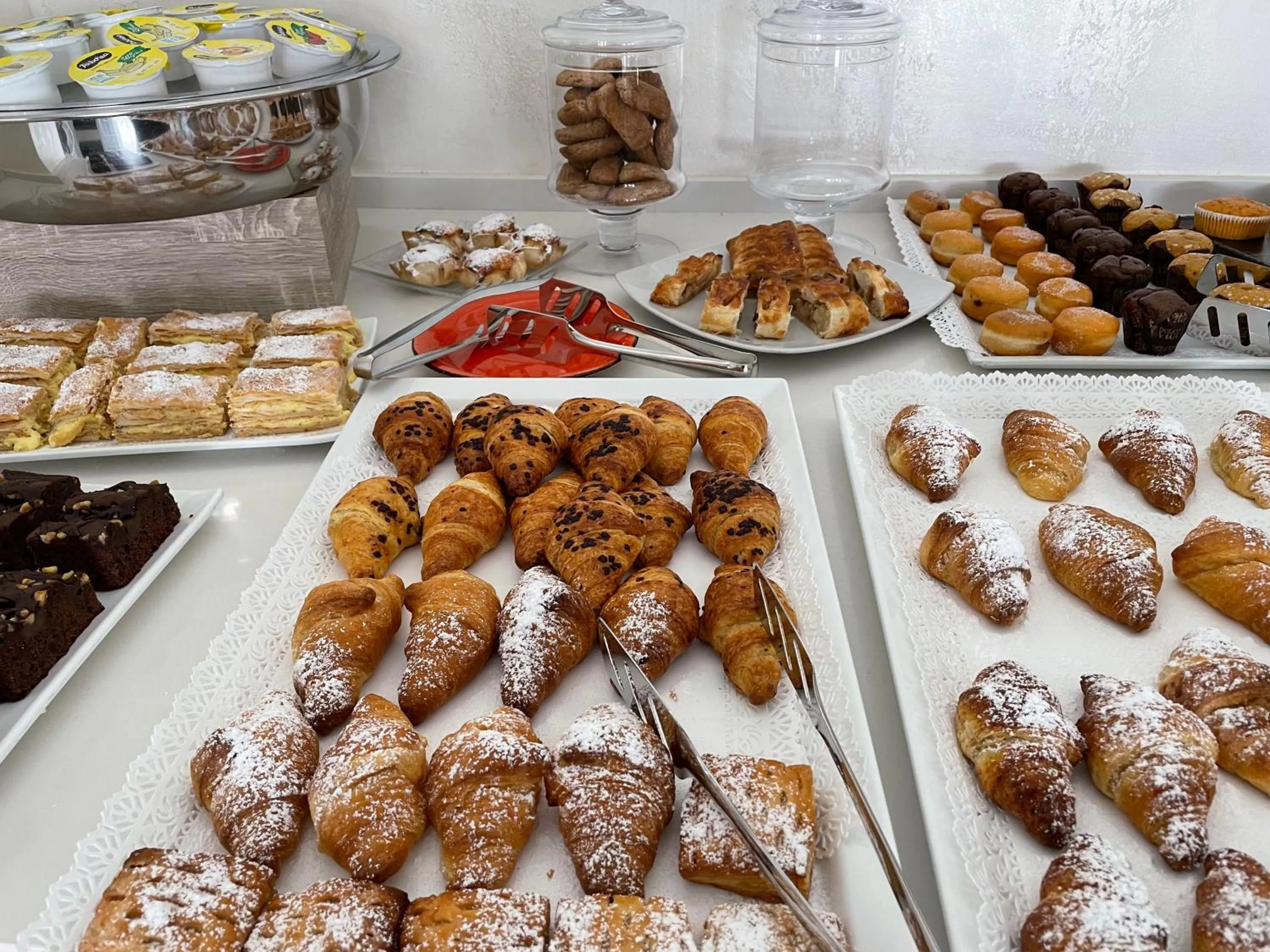 Breakfast in Suimi's Hotel