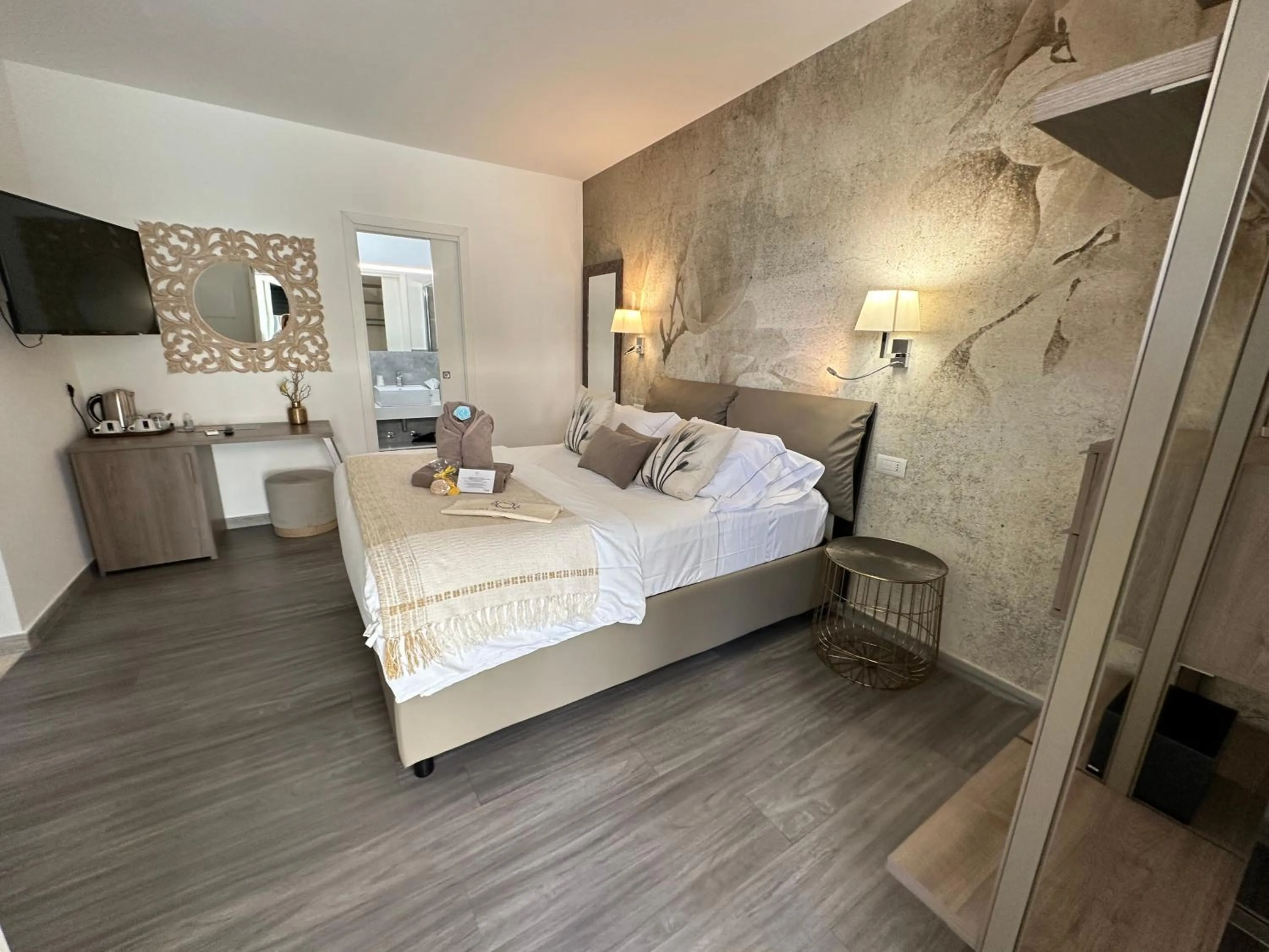 Bed in Suimi's Hotel