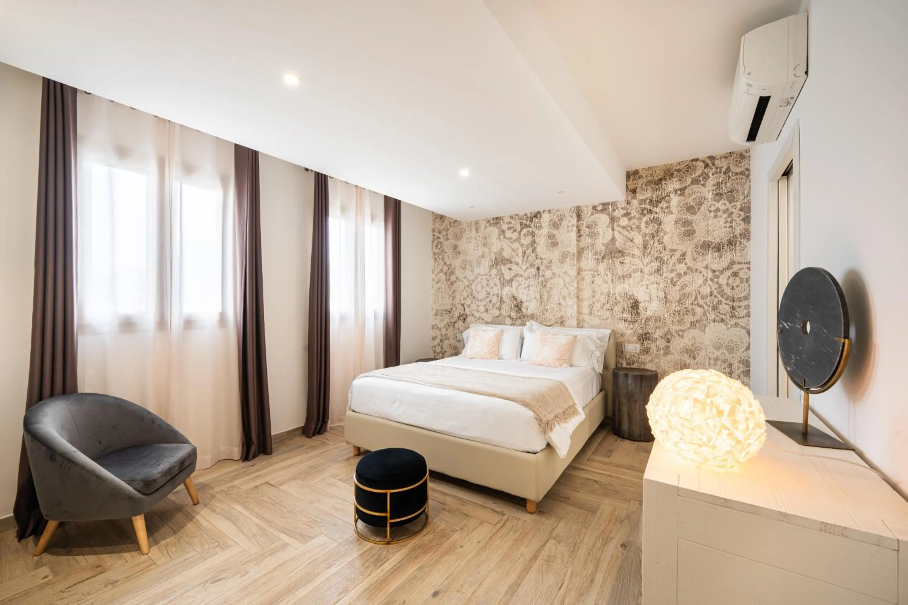 Bed in Suimi's Hotel