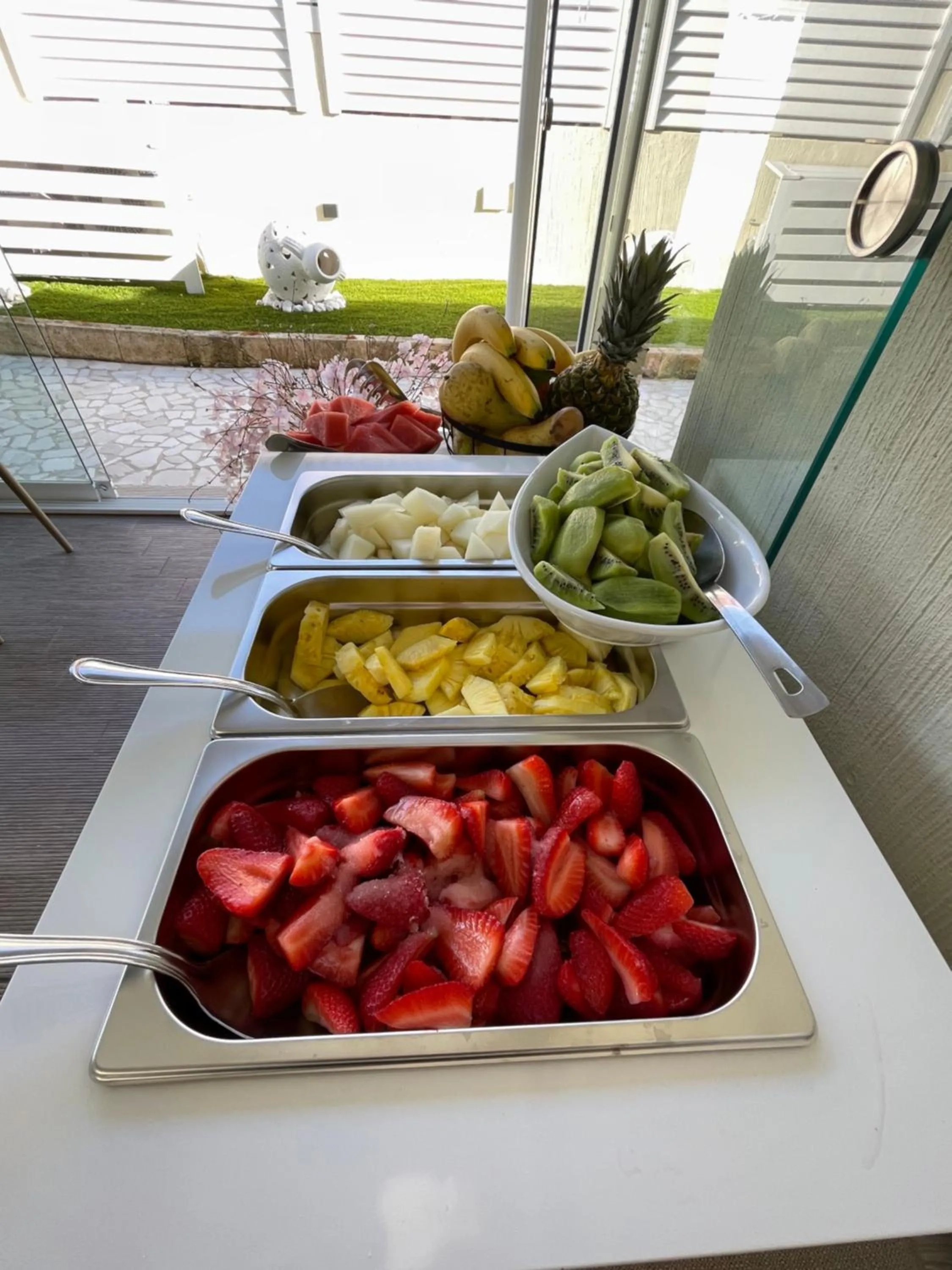 Food and drinks in Suimi's Hotel