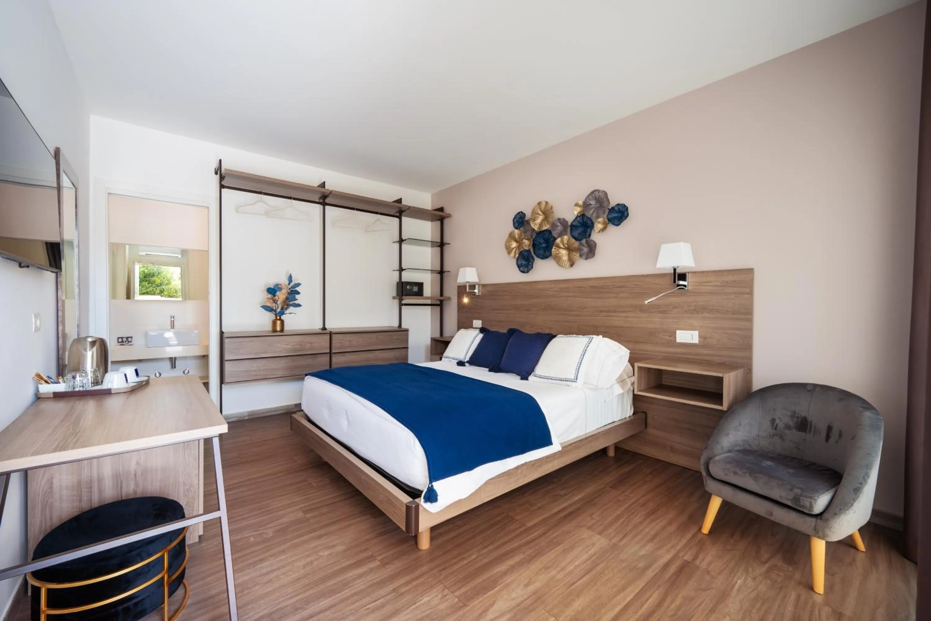 Bed in Suimi's Hotel