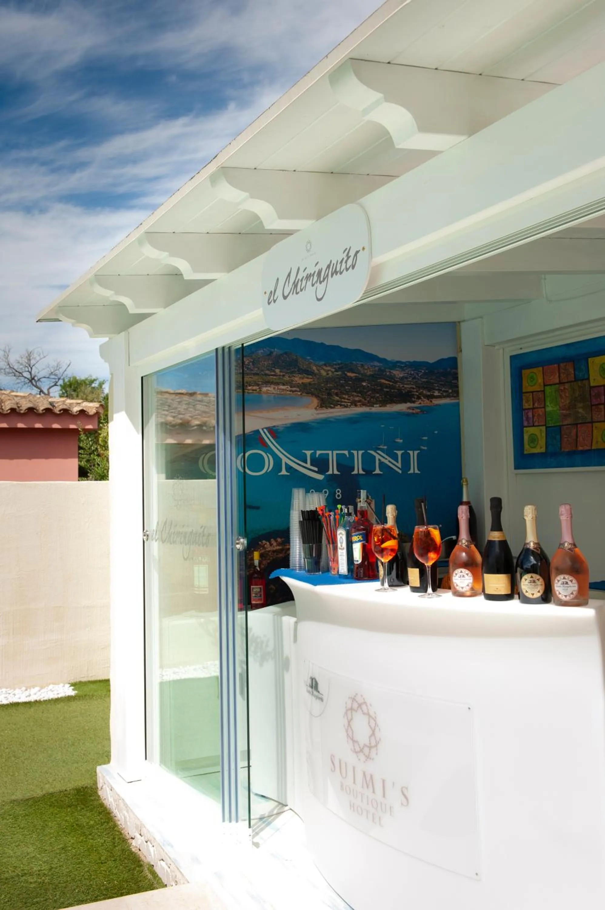 Restaurant/places to eat in Suimi's Hotel