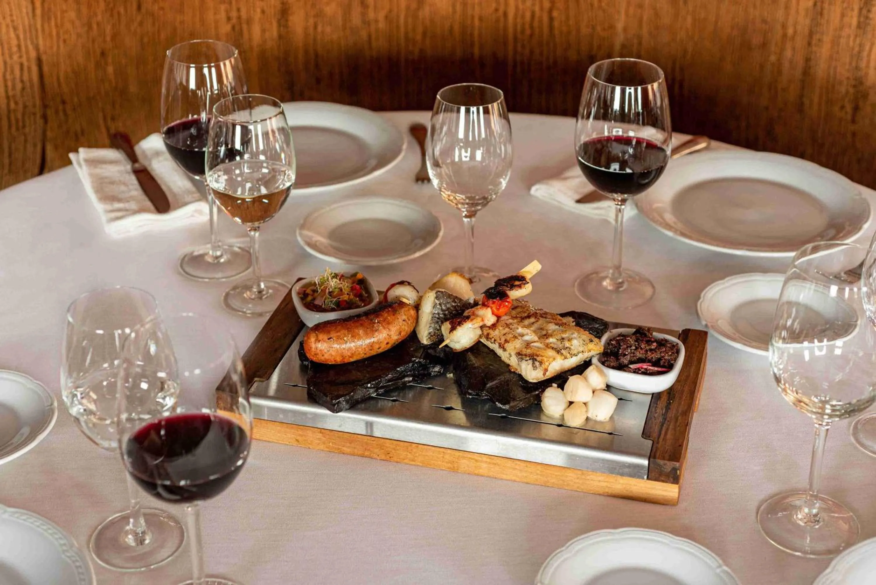 Restaurant/places to eat in Las Hayas Ushuaia Resort