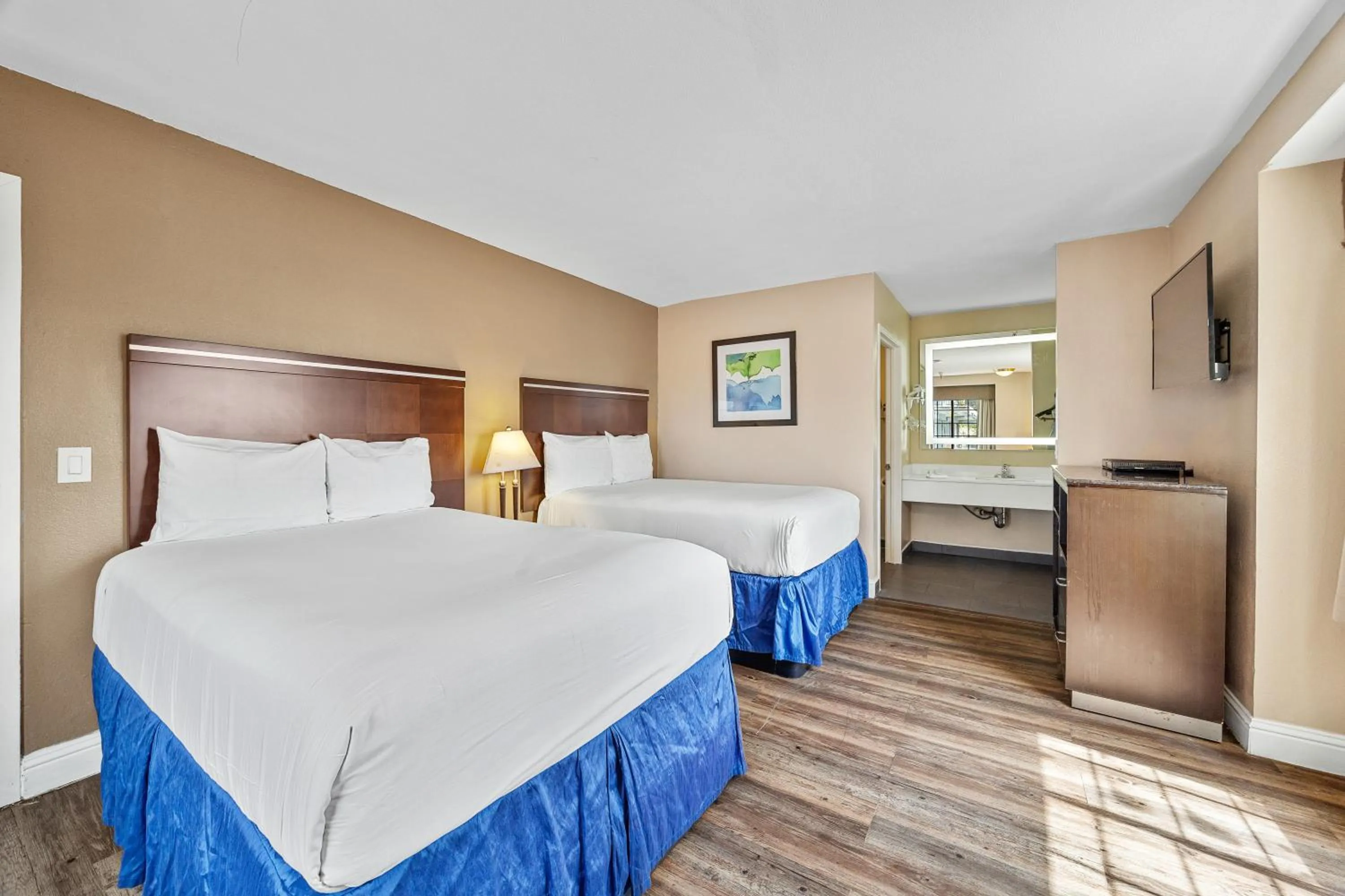 Bed in Executive Inn