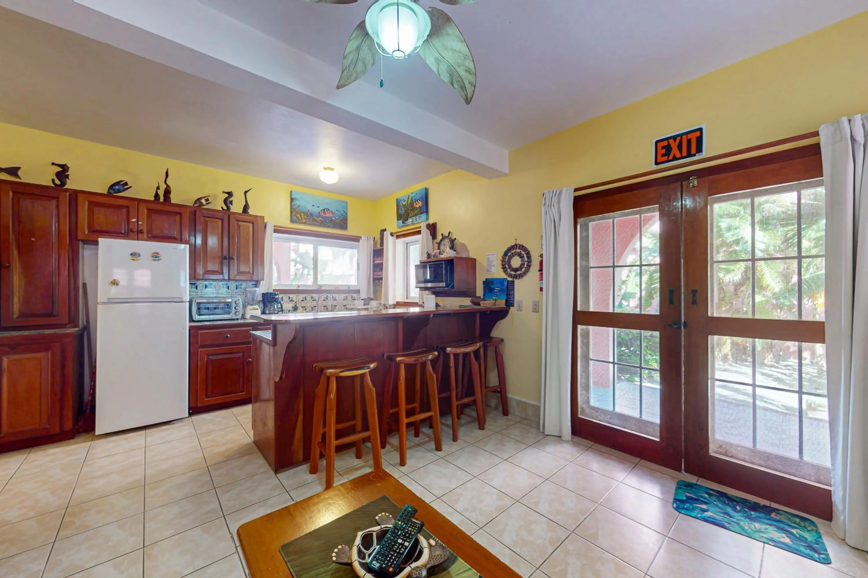 Hibiscus @ Caribe Island