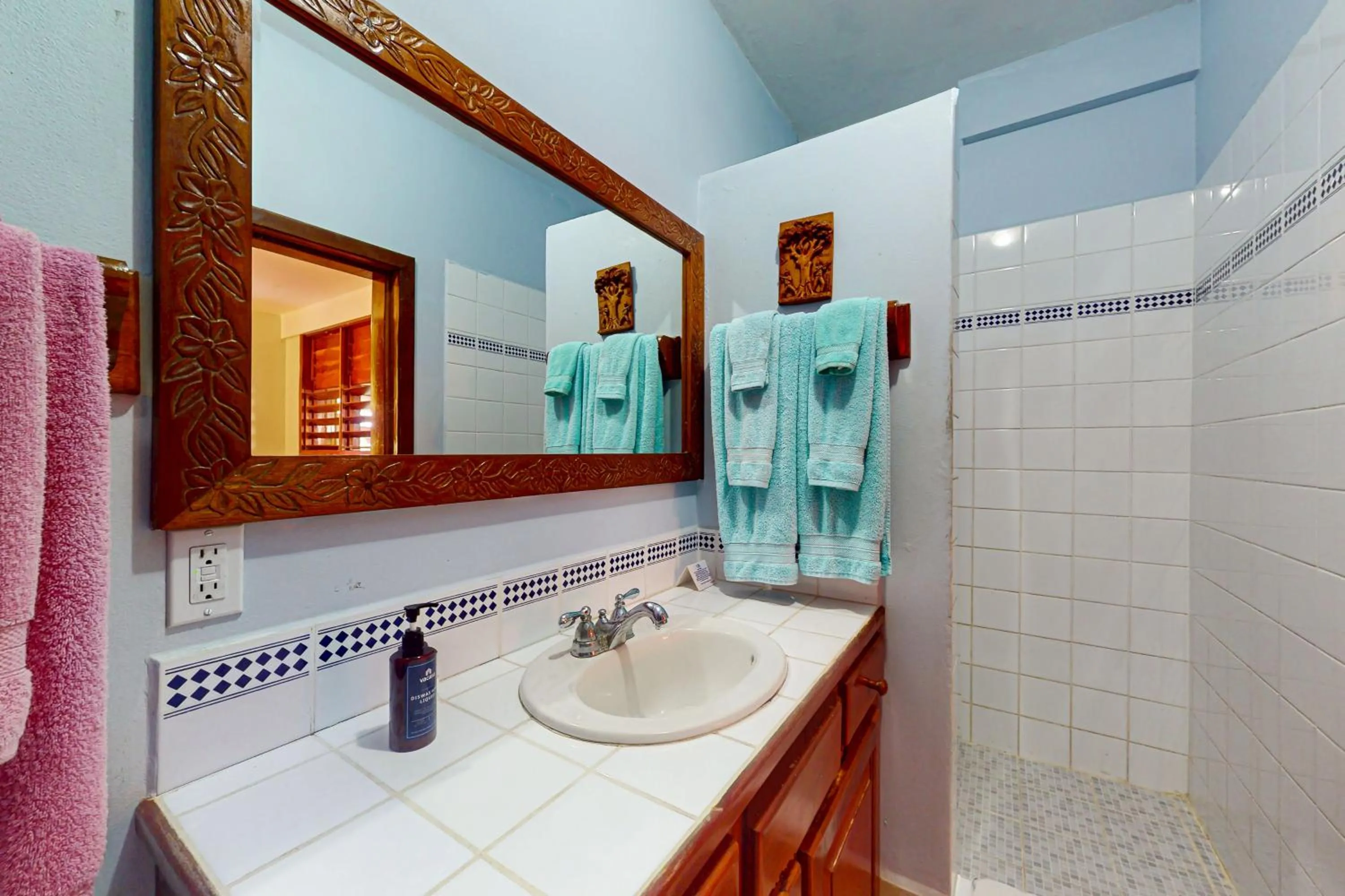 Hibiscus @ Caribe Island