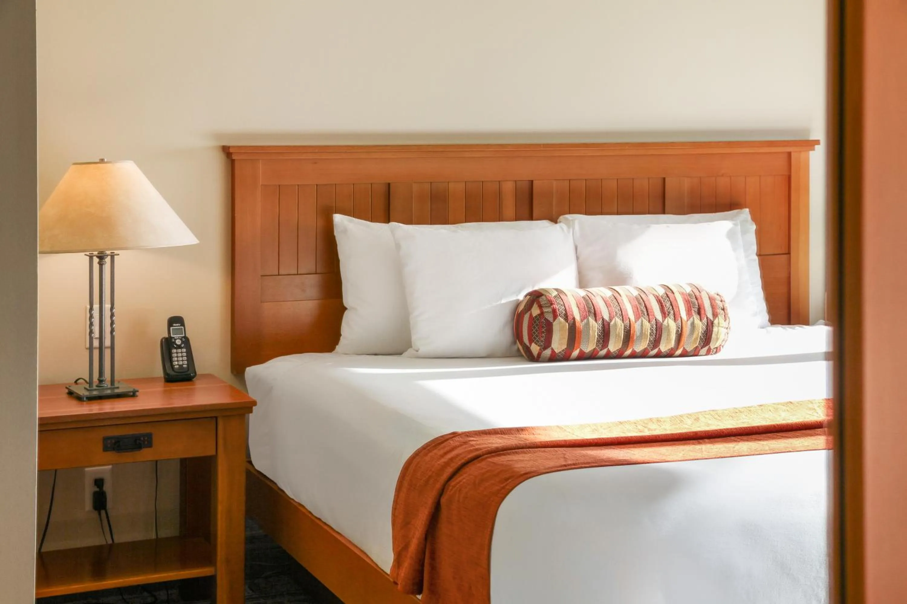 Bed in Long Beach Lodge Resort