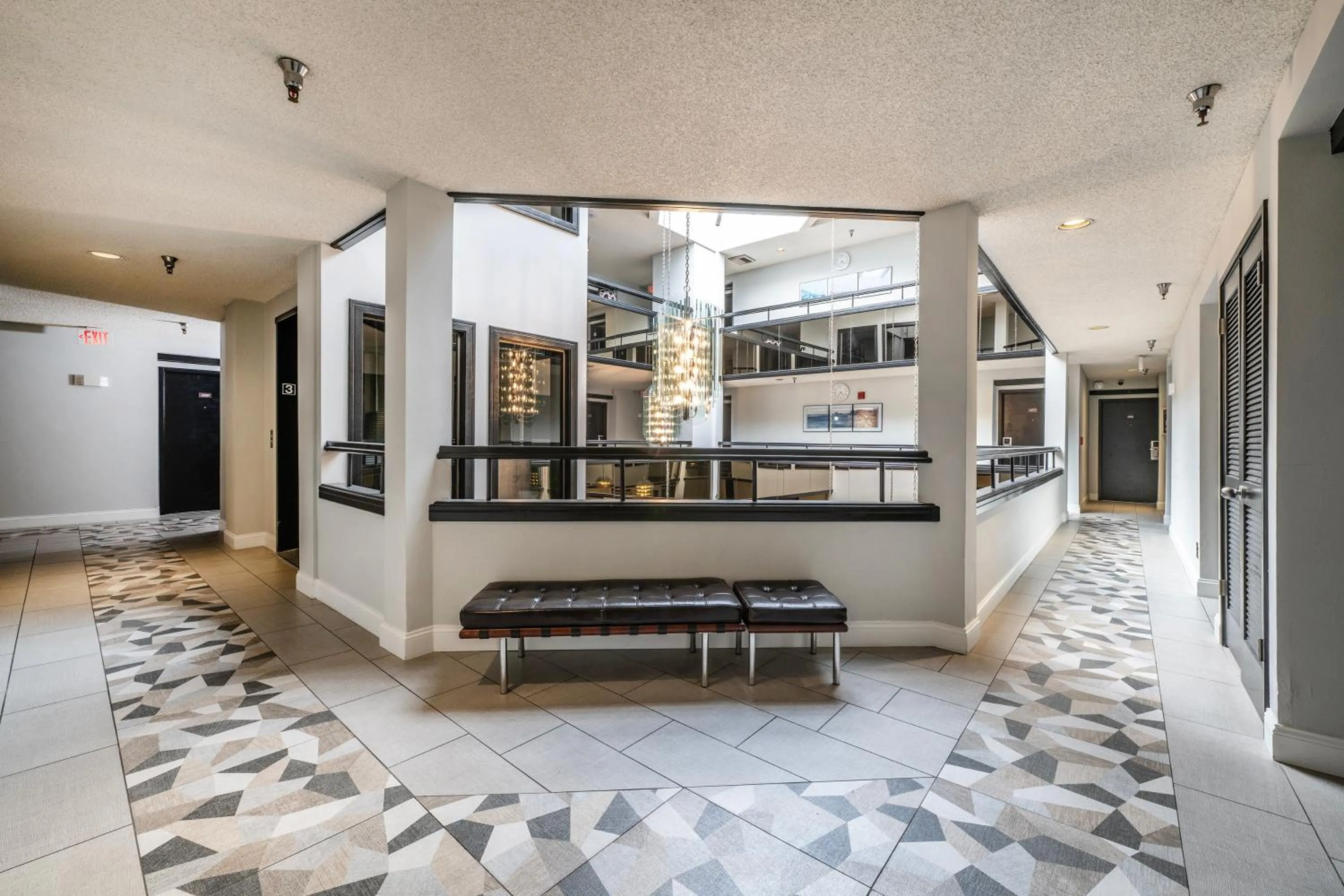 Seating area in Hotel International