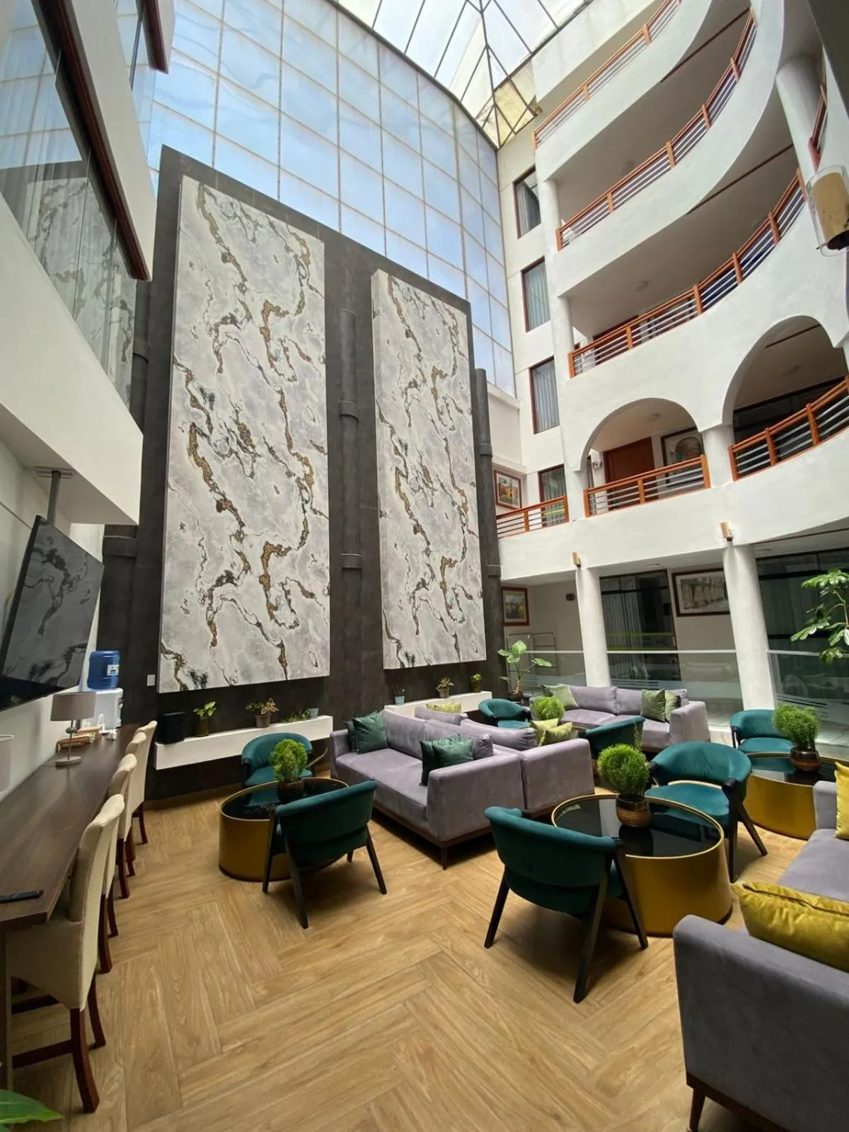 Property building in Hotel Fundador by Robles