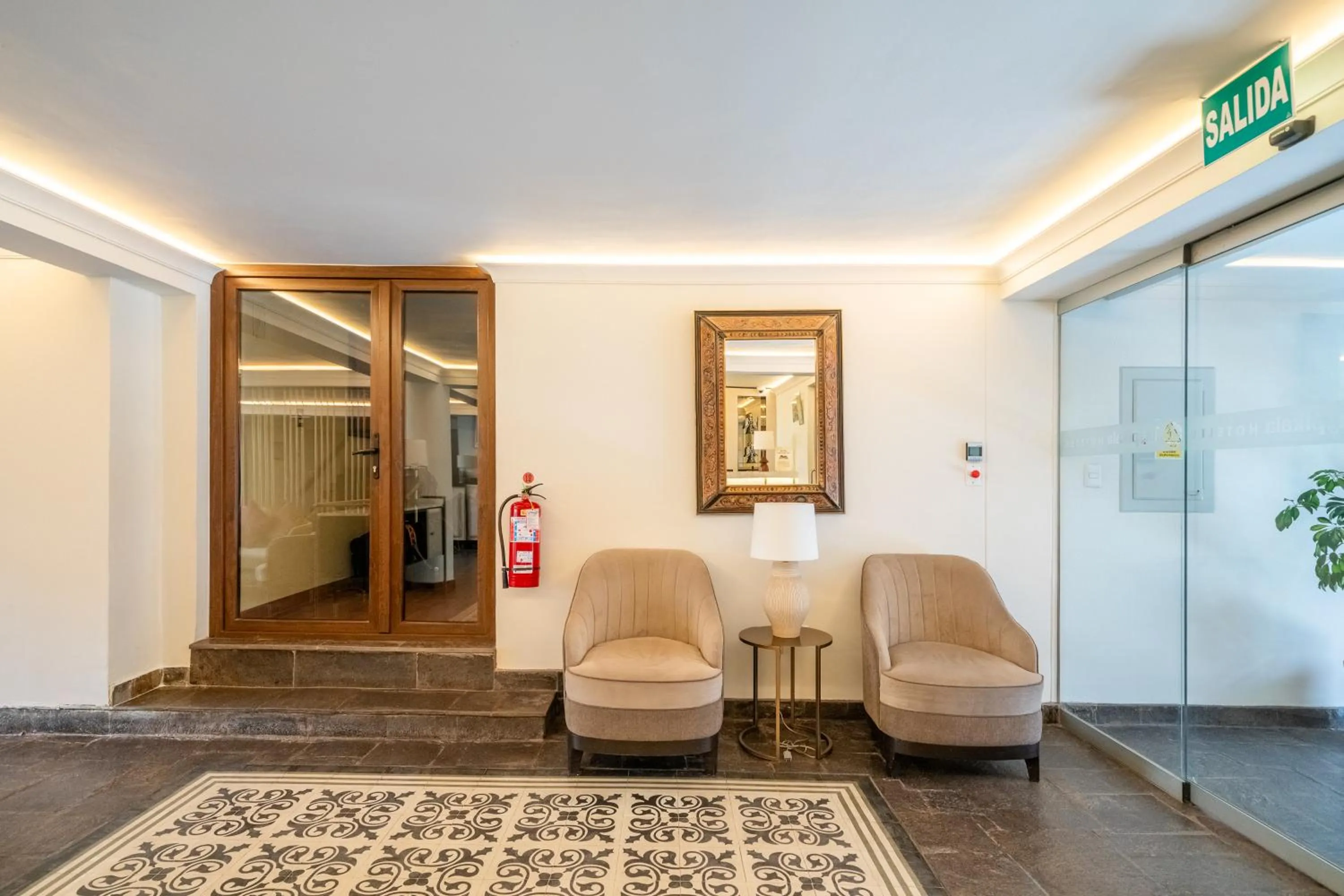 Lobby or reception in Taypikala Hotel Cusco