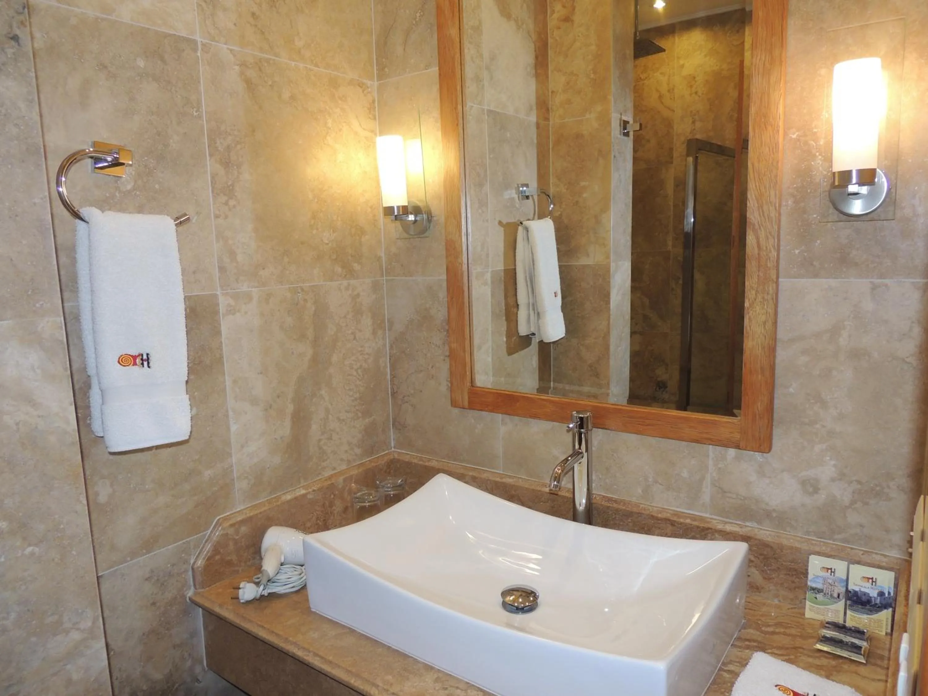 Decorative detail in Taypikala Hotel Cusco