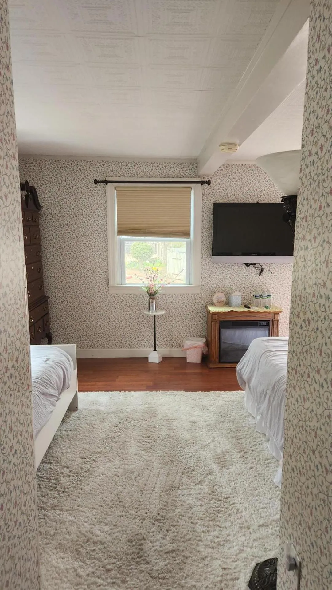 TV and multimedia, Bed in Greystone Manor Bed & Breakfast