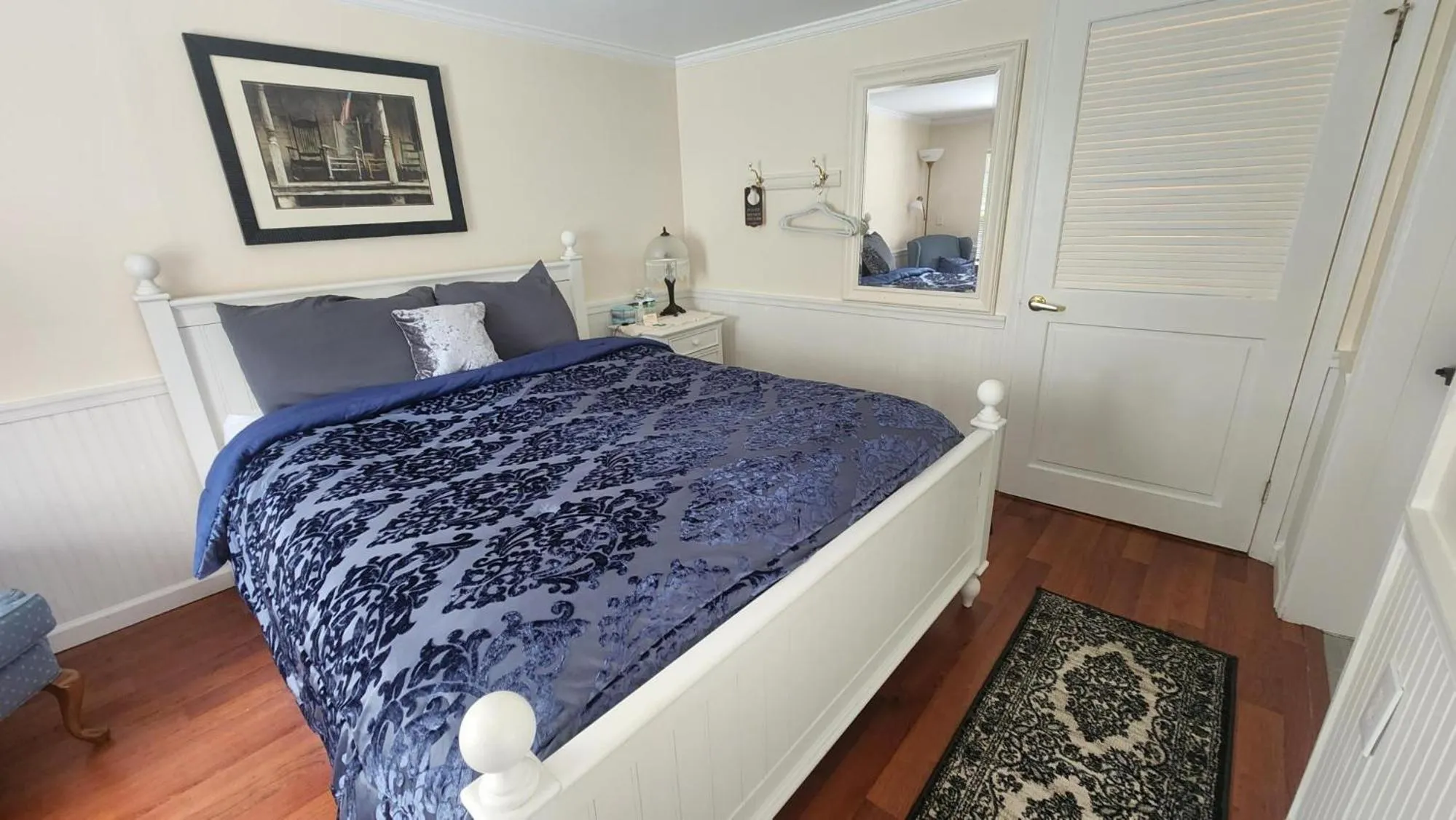 Photo of the whole room, Bed in Greystone Manor Bed & Breakfast