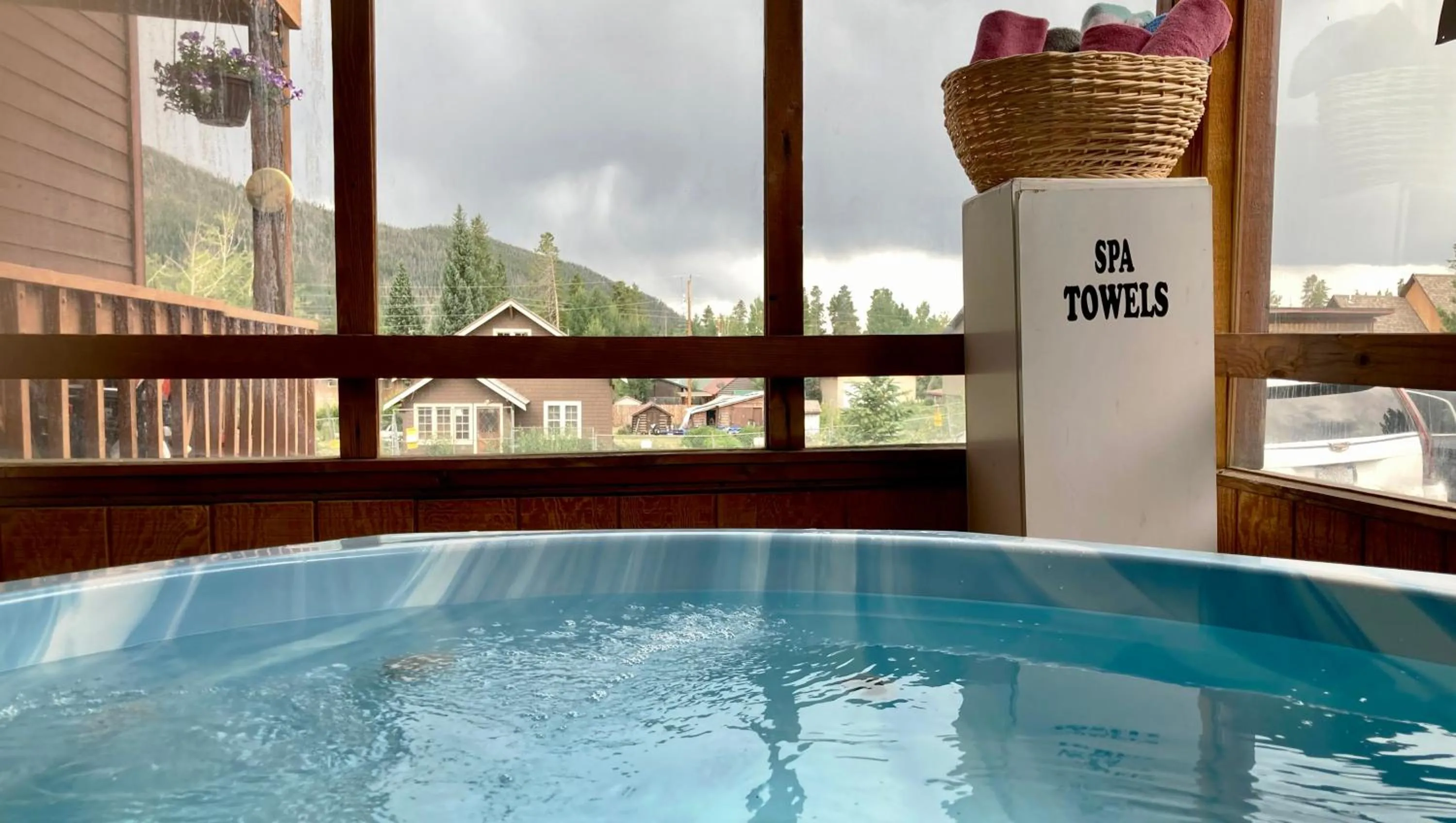 Hot Tub in Big Horn Lodge