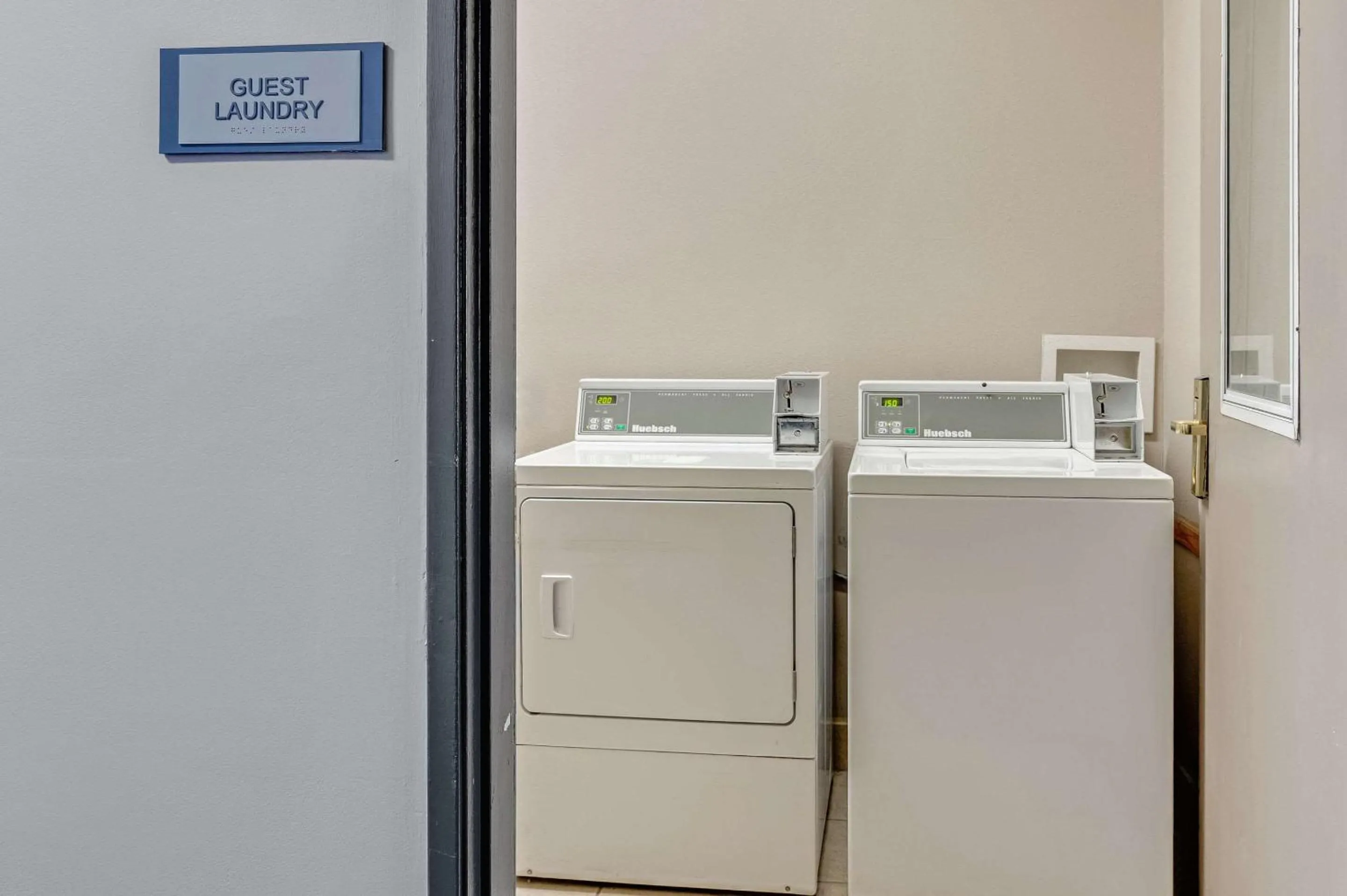 Other in Country Inn & Suites by Radisson, Grand Rapids Airport, MI