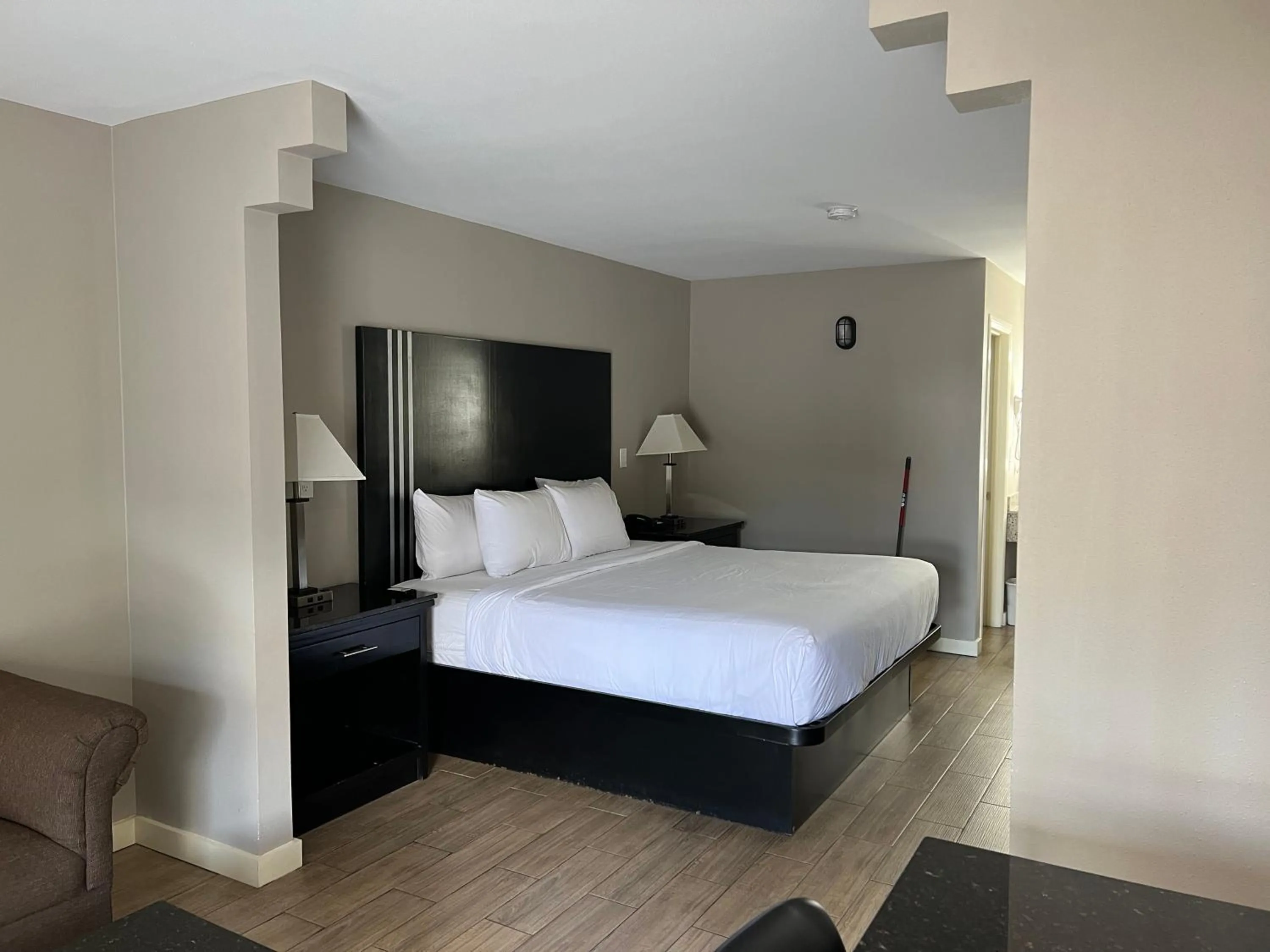 Bed in Texas Inn & Suites Pharr/San Juan