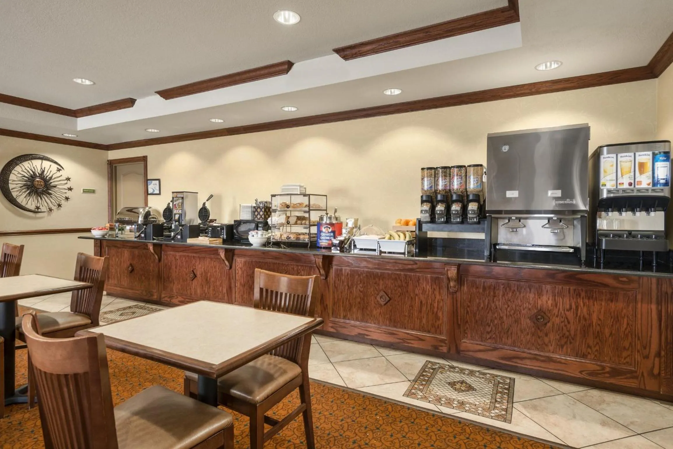 Food and drinks in Seffner Inn and Suites