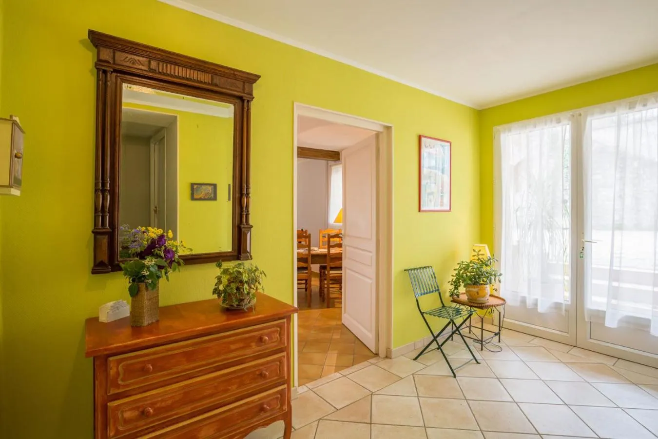 GITE DE GROUPE 15p, 7 ch, 6 sdb, parc et salle de réception, ou CHAMBRES D'HOTES