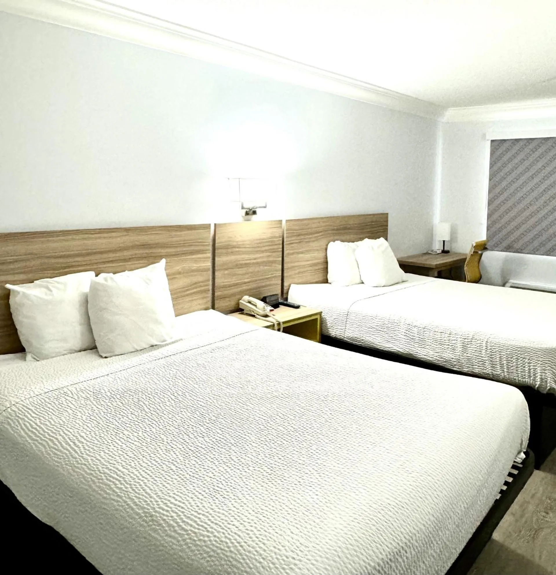 Deluxe Queen Room with Two Queen Beds - Non-Smoking in Days Inn by Wyndham Near City Of Hope