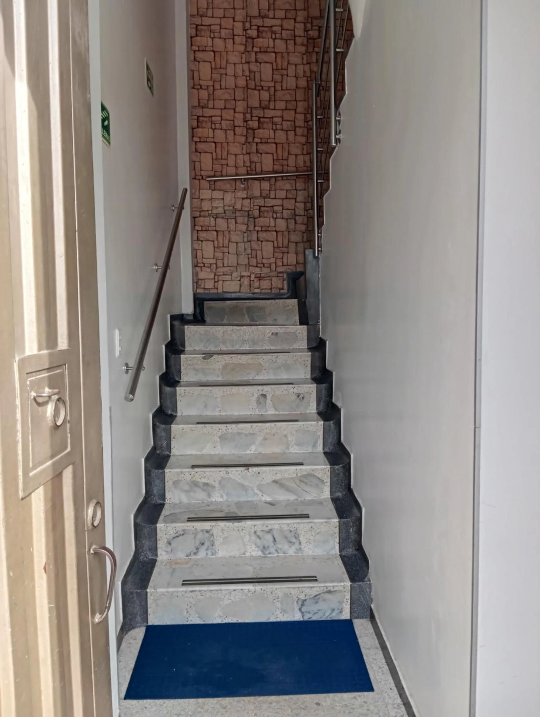 Facade/entrance in Ayenda 1069 Alfay