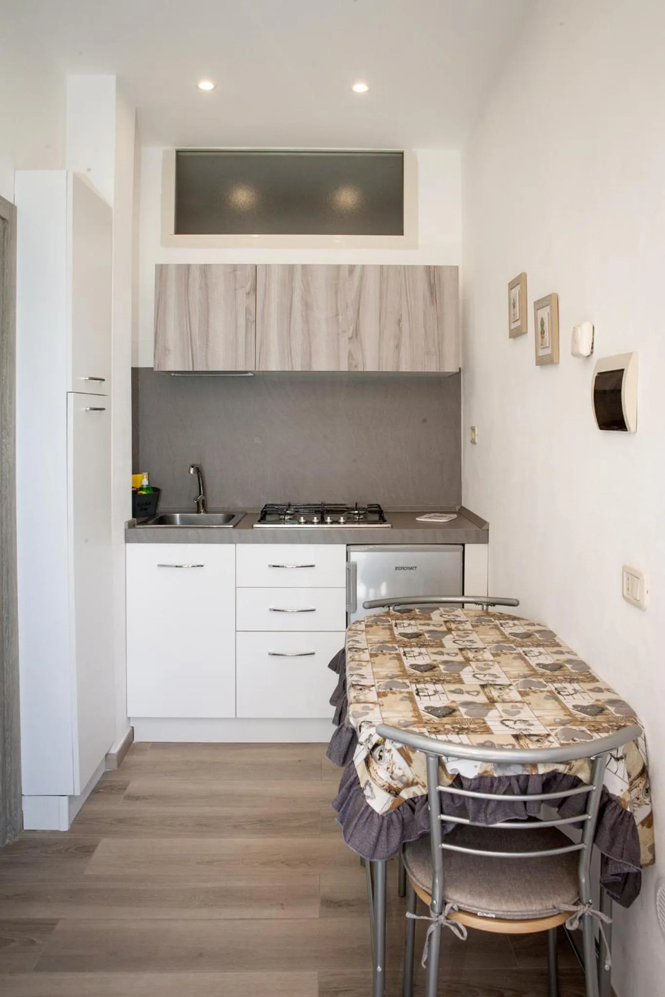Kitchen or kitchenette in B&B La Pineta