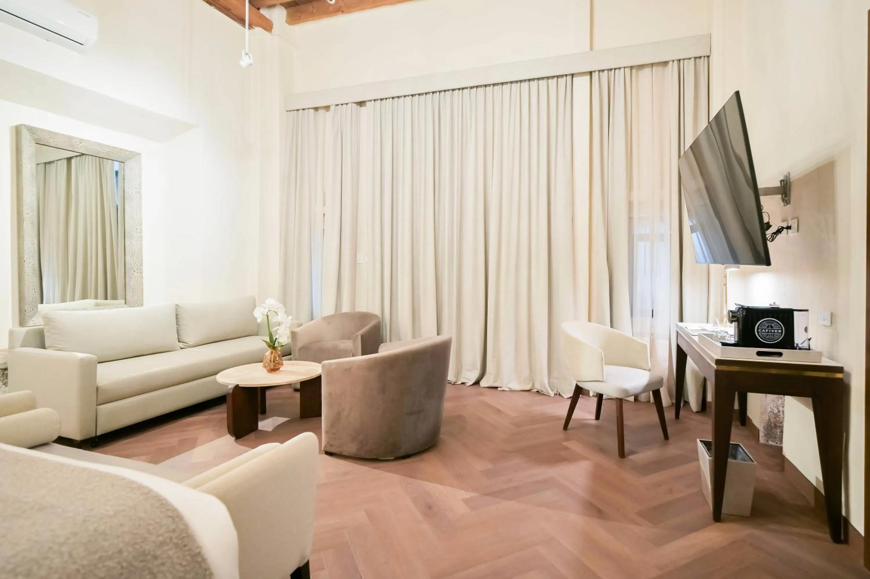 Living room in Quinta Real Puebla