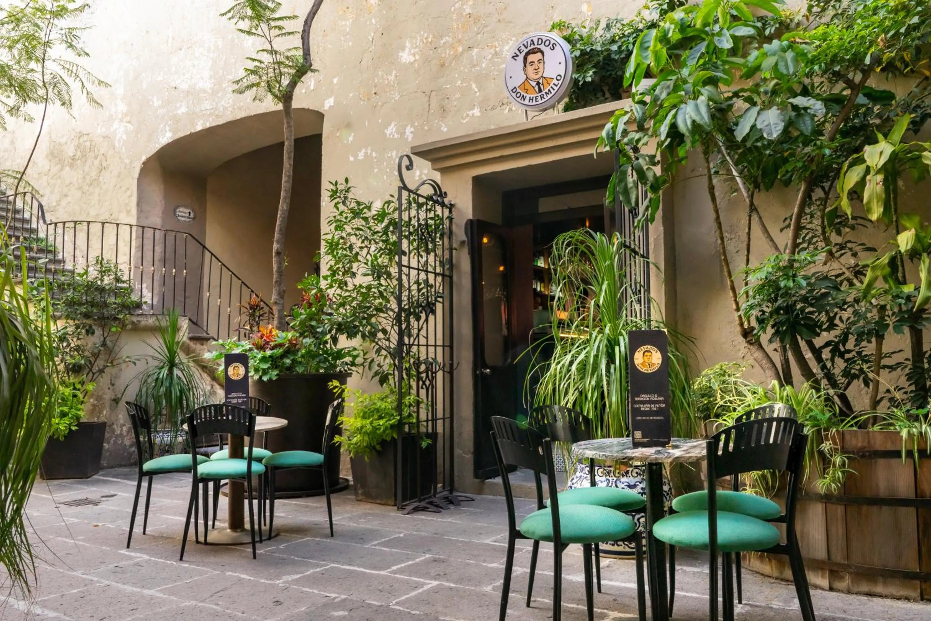 Restaurant/places to eat in Quinta Real Puebla