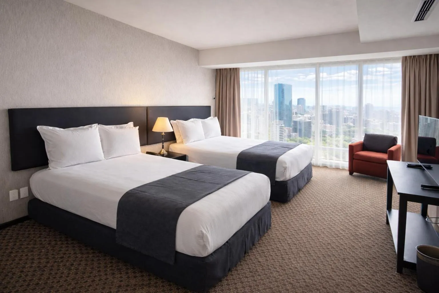 Area and facilities, Bed in St Isidro Suites Corporate Housing SPA & Wellness Center