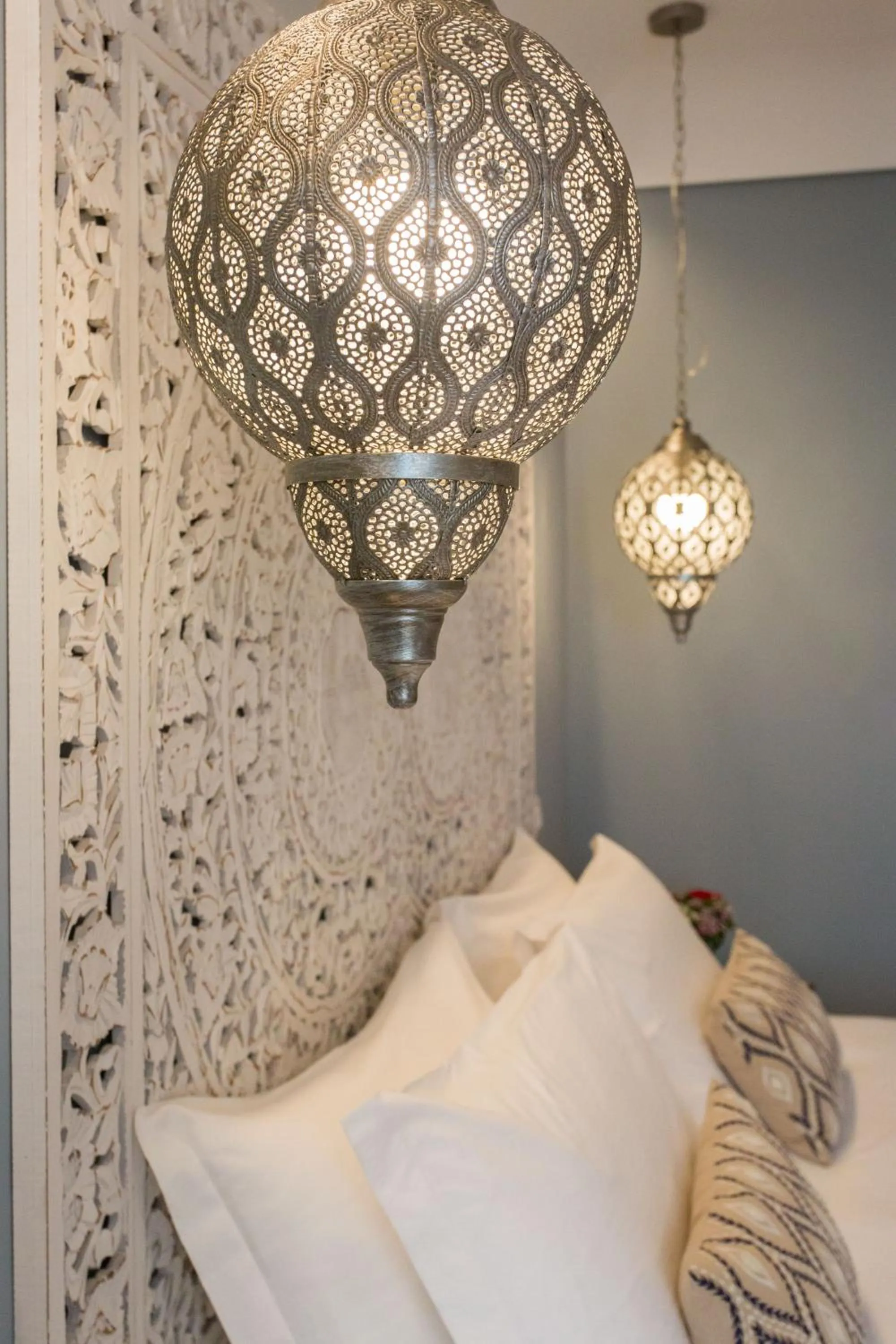 Decorative detail, Bed in Bellaroto Suite & SPA