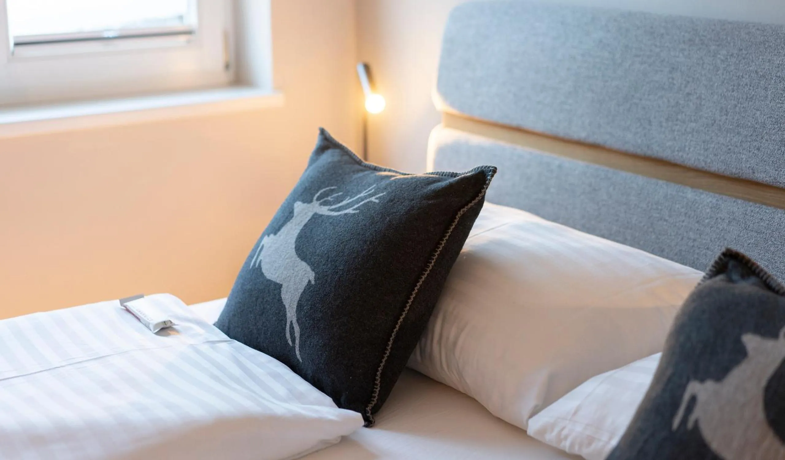 Bed in Hotel Residenz Hochalm - SKI IN -SKI OUT