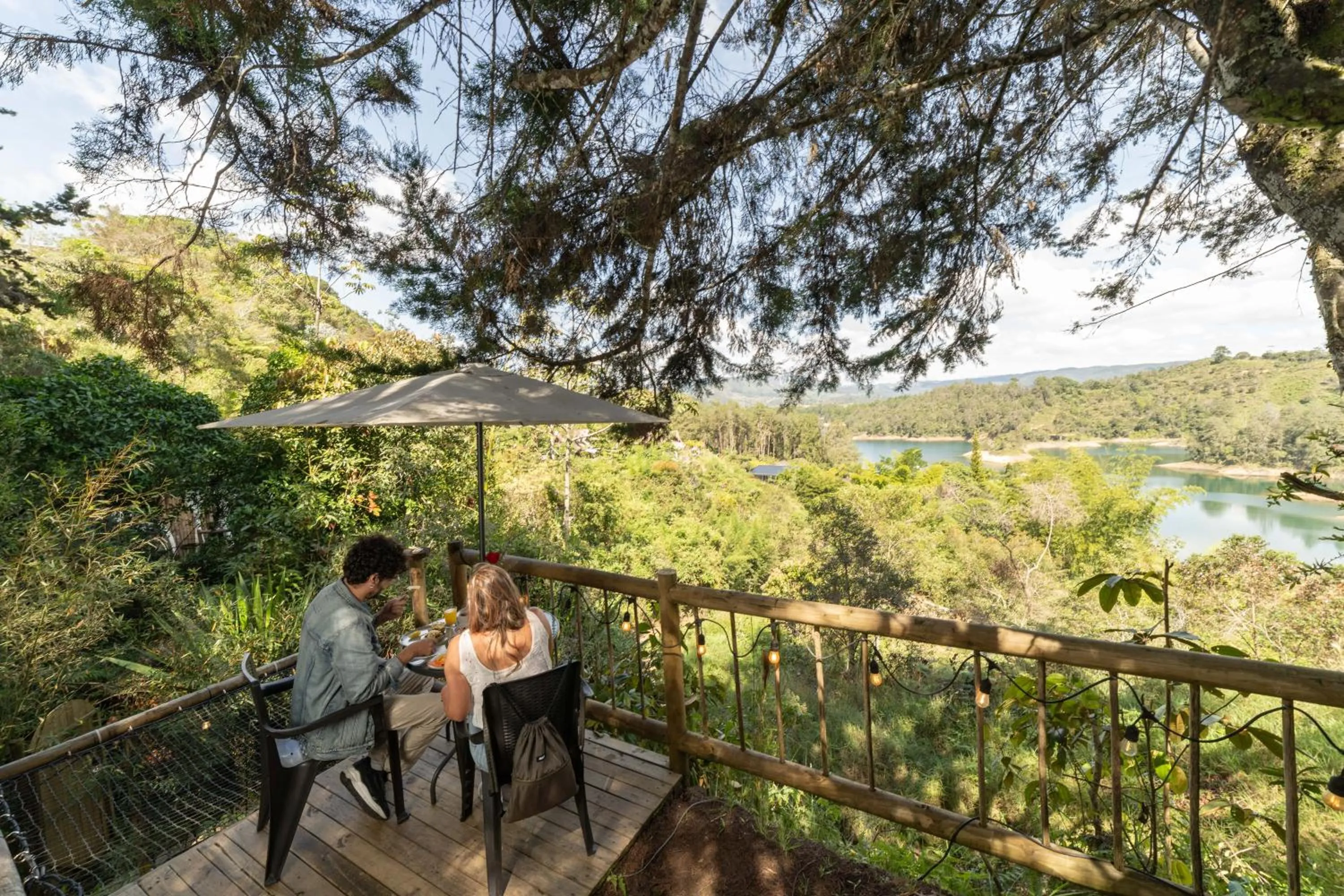 Natural landscape in Levit Glamping - Hotel Guatapé Peñol