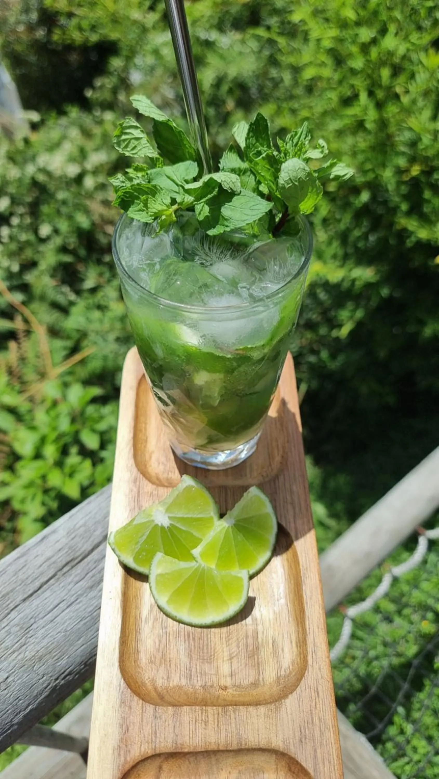 Lounge or bar in Levit Glamping - Hotel Guatapé Peñol