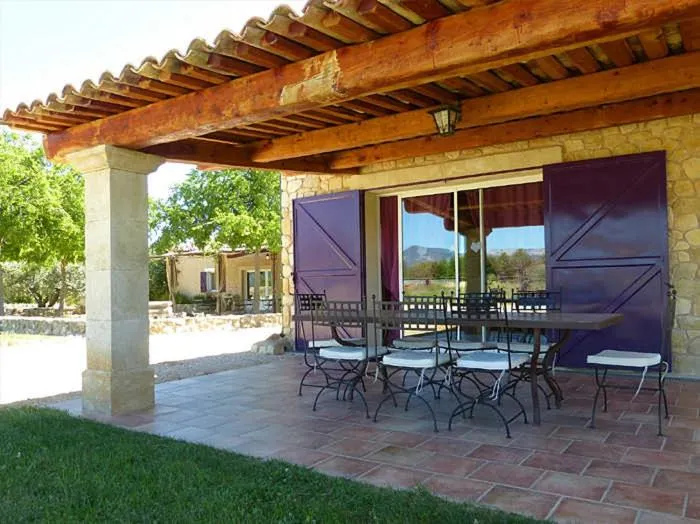 Patio in Ferme Para Lou