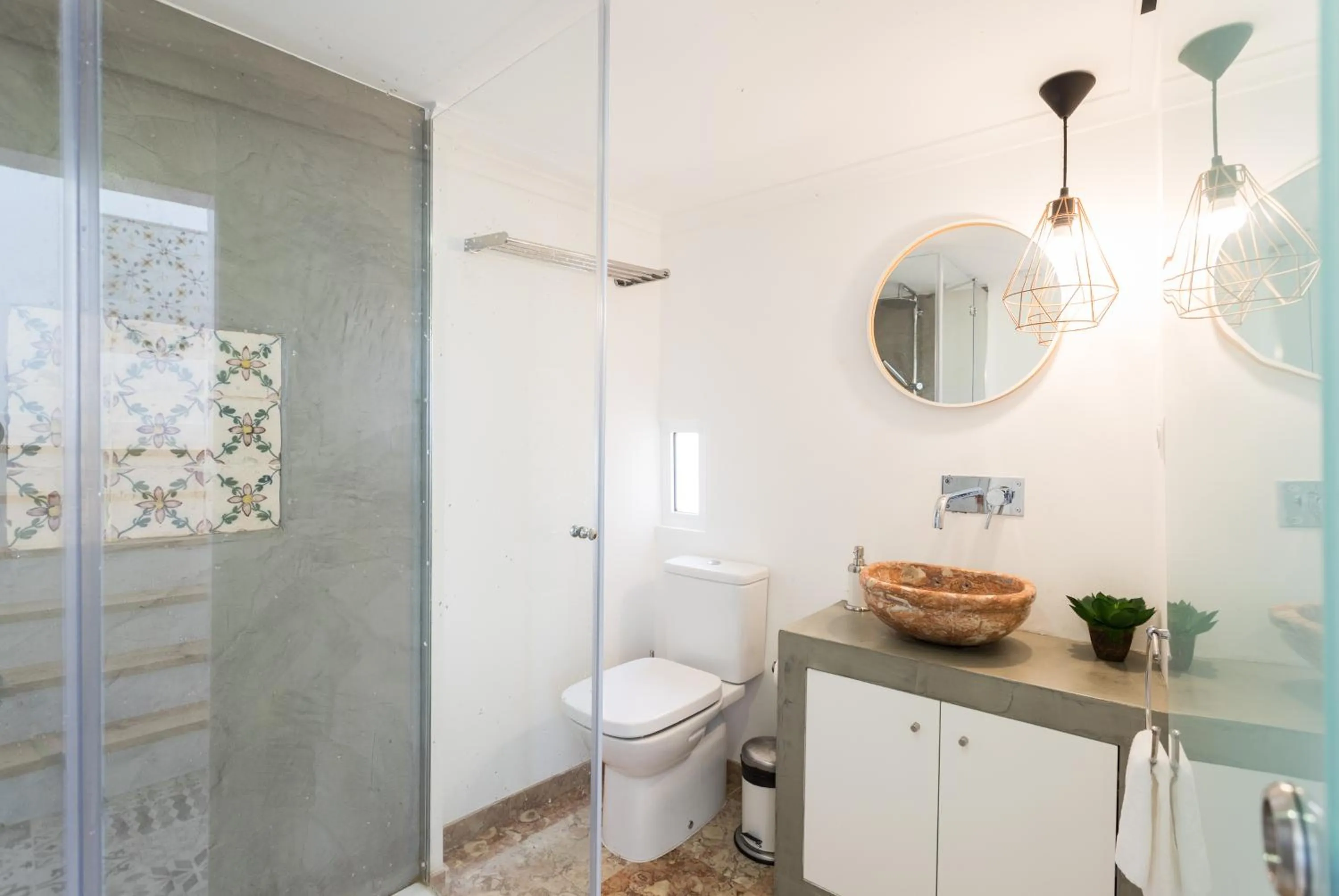 Shower in Alfama Loft Studio Loft Apartment w/ River View - by LU Holidays